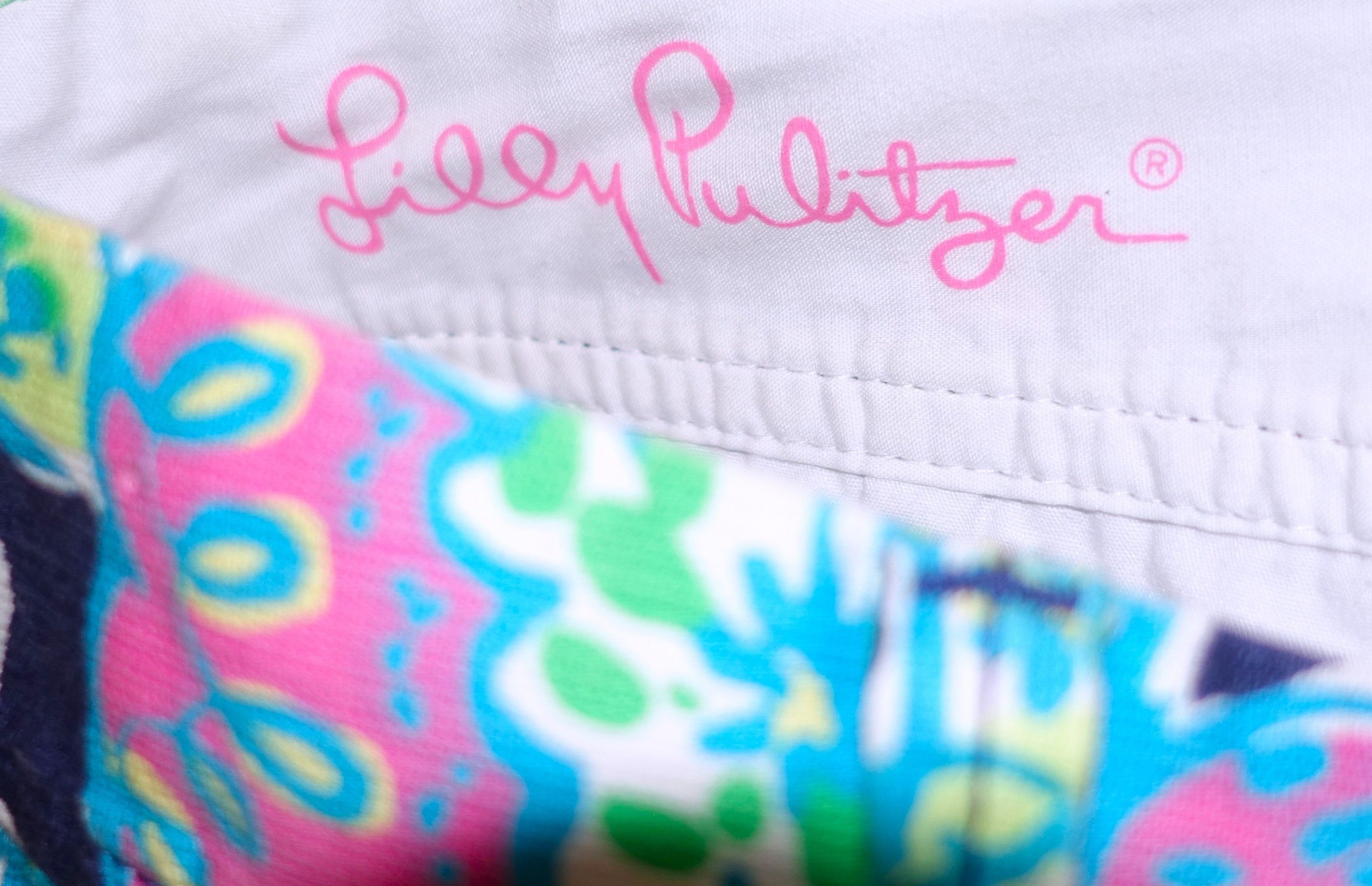 Lilly Pulitzer Lilly Pulitzer Callahan Short Blue Floral Shorts 00 Size 28" / US 6 / IT 42 - 7 Thumbnail