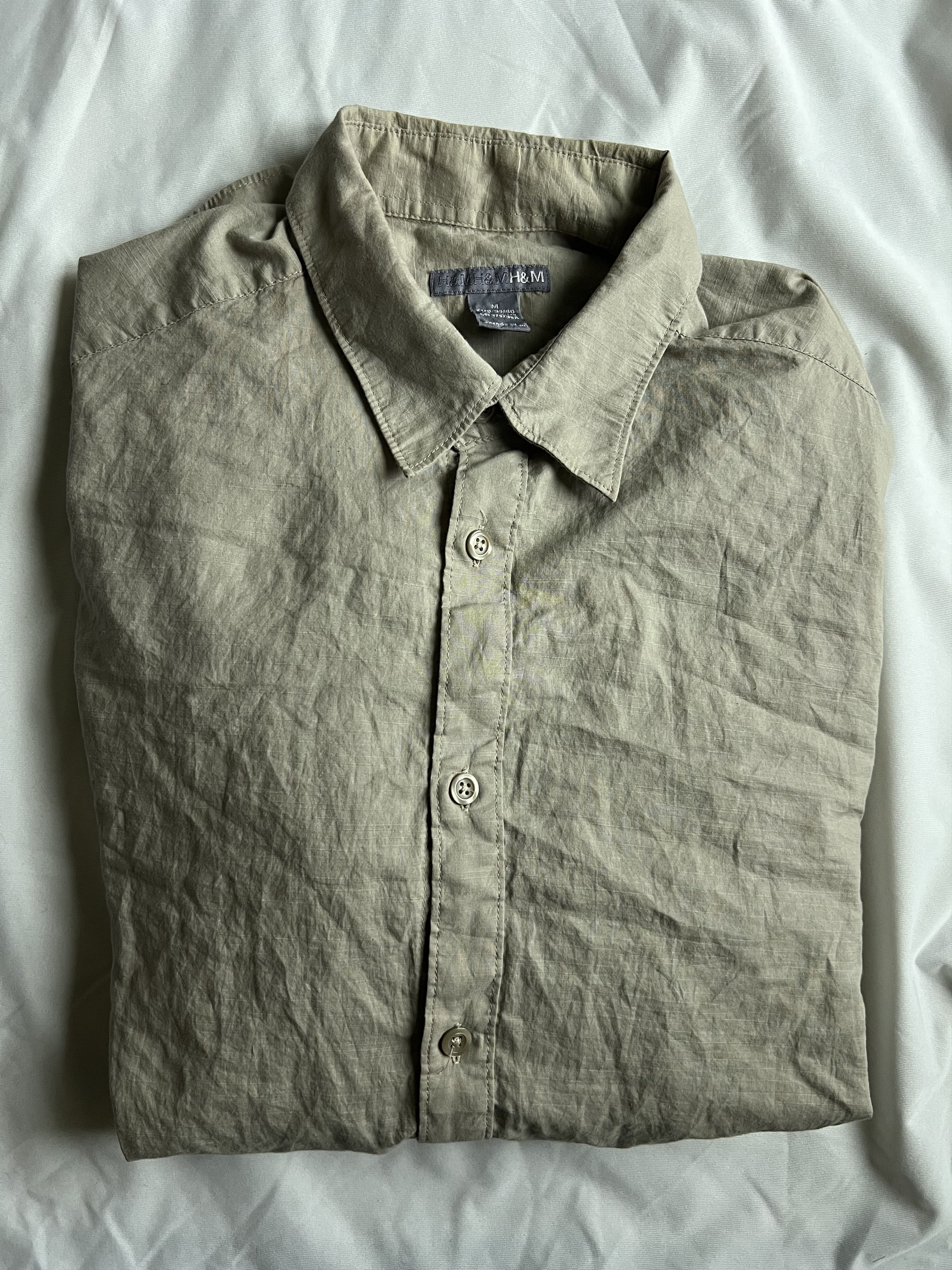 H&M H&M Button Up Shirt medium beige $39.50 Size US M / EU 48-50 / 2 - 3 Thumbnail