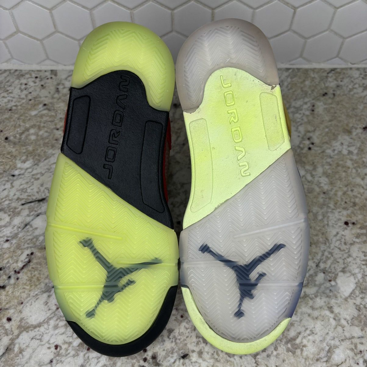 Jordan Brand Size 10 - Jordan 5 Retro What The Gently Worn No Box Size US 10 / EU 43 - 11 Thumbnail
