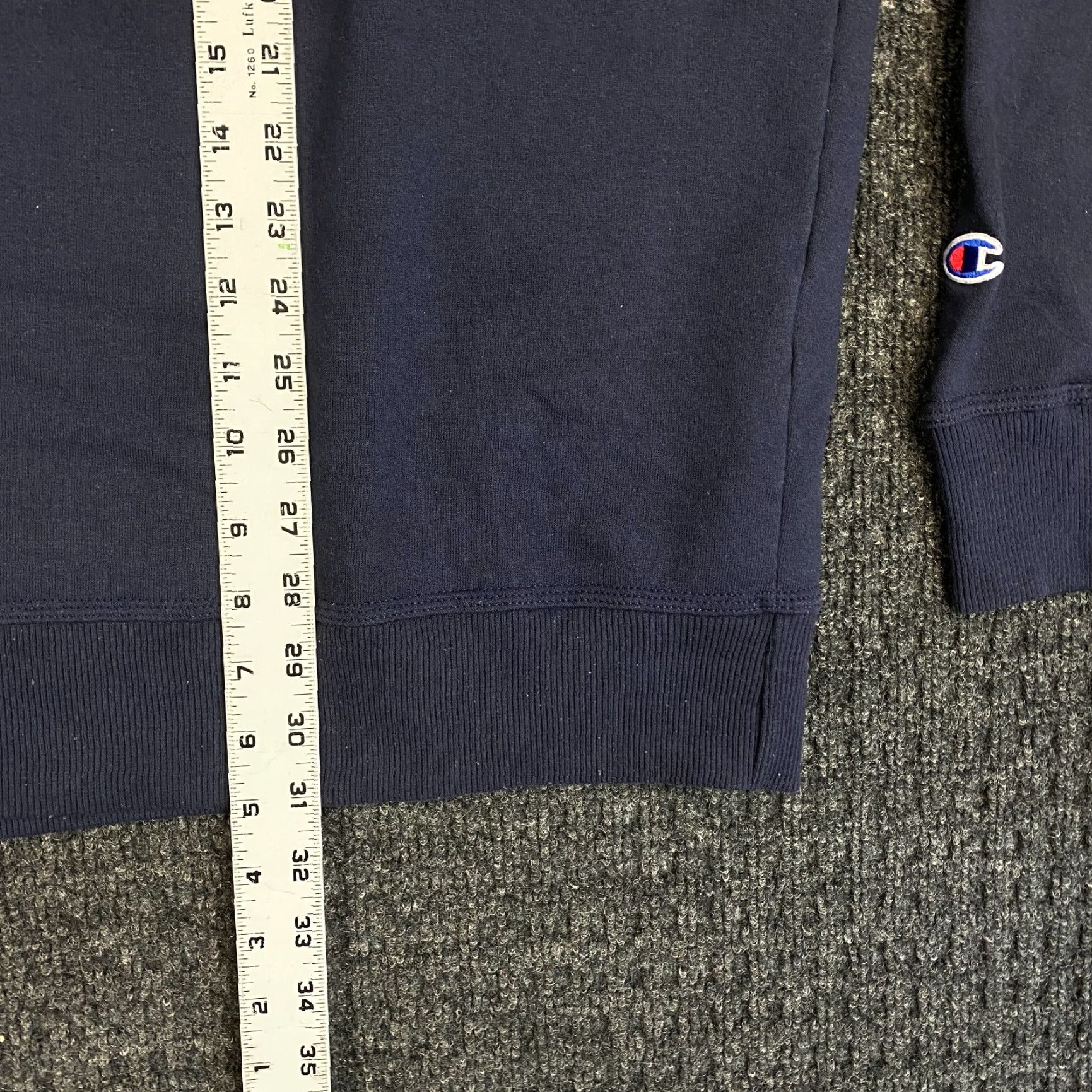 Champion VINTAGE Champion Crewneck Sweatshirt Navy Blue XXL 2XL Logo Embroidered Cotton Blend Fleece Men Pullover Sweatshirt Blue 50/50 American Logo Mens Size US XXL / EU 58 / 5 - 7 Thumbnail