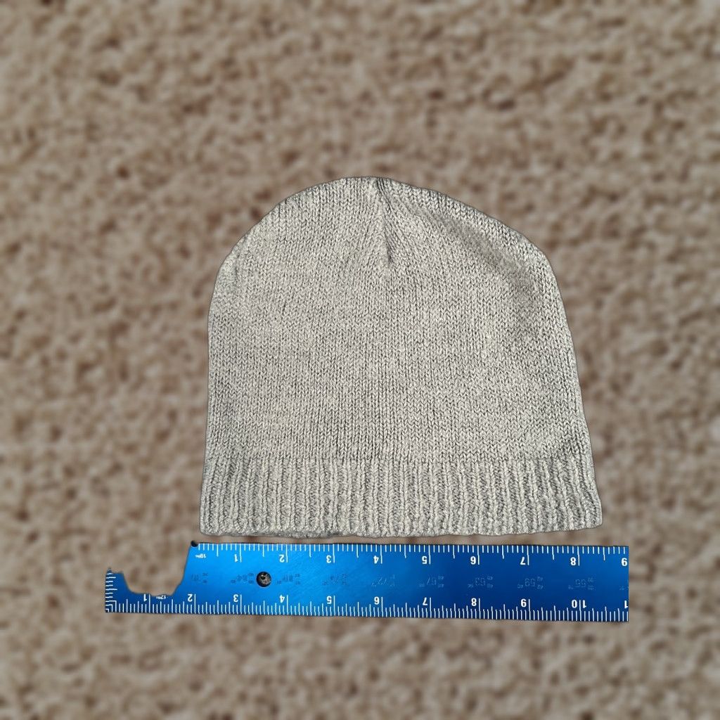 Vintage Beanie Toque Adult One Size Gray Knit 100% Acrylic Snow Ski Winter Size ONE SIZE - 1 Thumbnail
