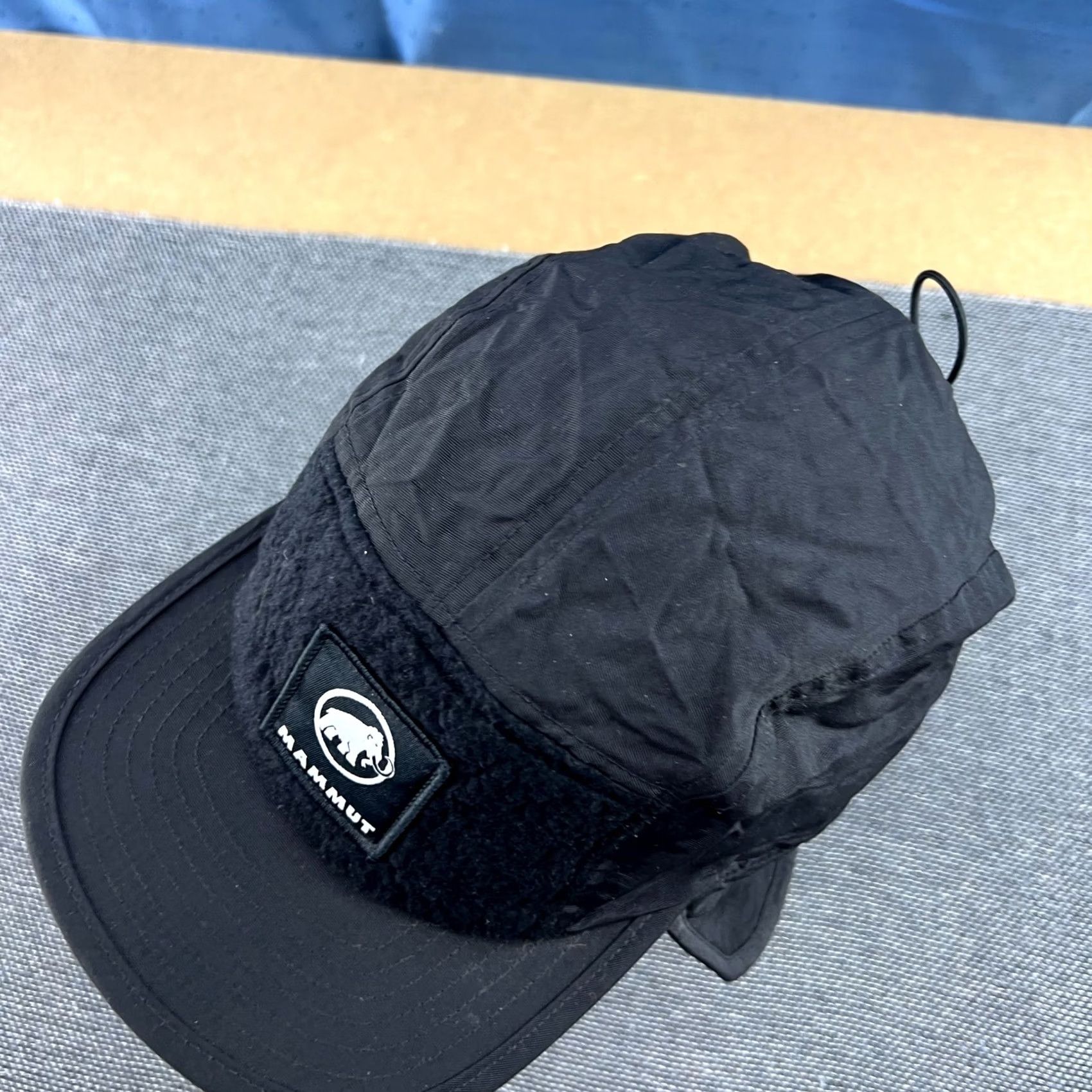 Mammut VINTAGE MAMMUT Fleece Cap Hat Size L-XL Black Ear Flap Trekking Hiking Brim Winter Run Size US XL / EU 56 / 4 - 3 Thumbnail