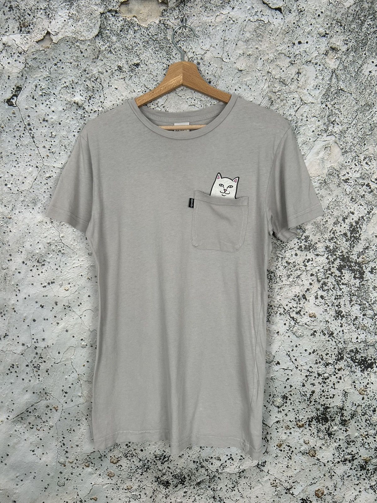 RIPNDIP Ripndip Pocket Cat Graphic Tee Streetwear Alternative Skate Size US S / EU 44-46 / 1 - 1 Thumbnail