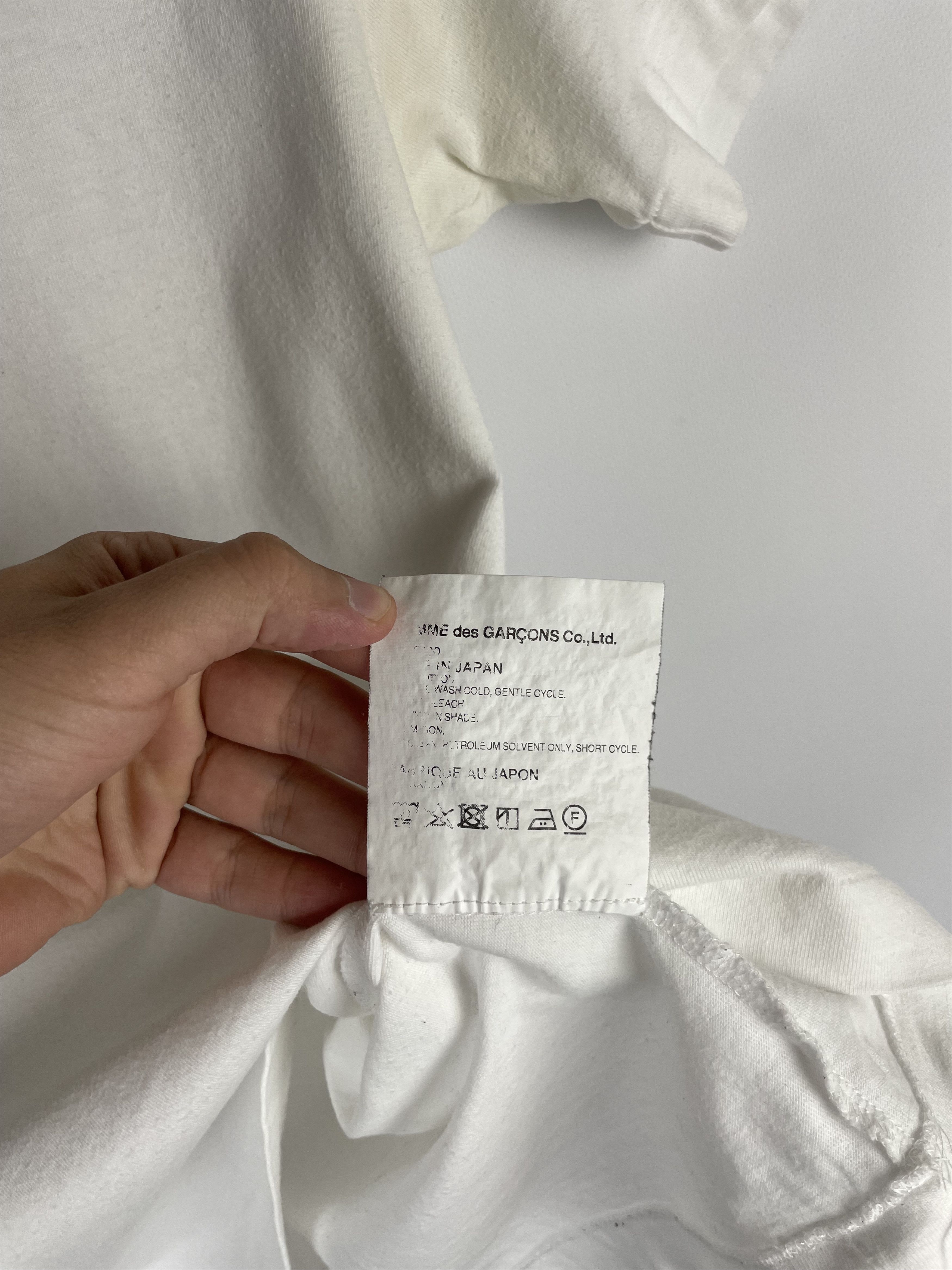Comme des Garcons Play Comme des Garçons tee logo hearts Size US L / EU 52-54 / 3 - 9 Thumbnail