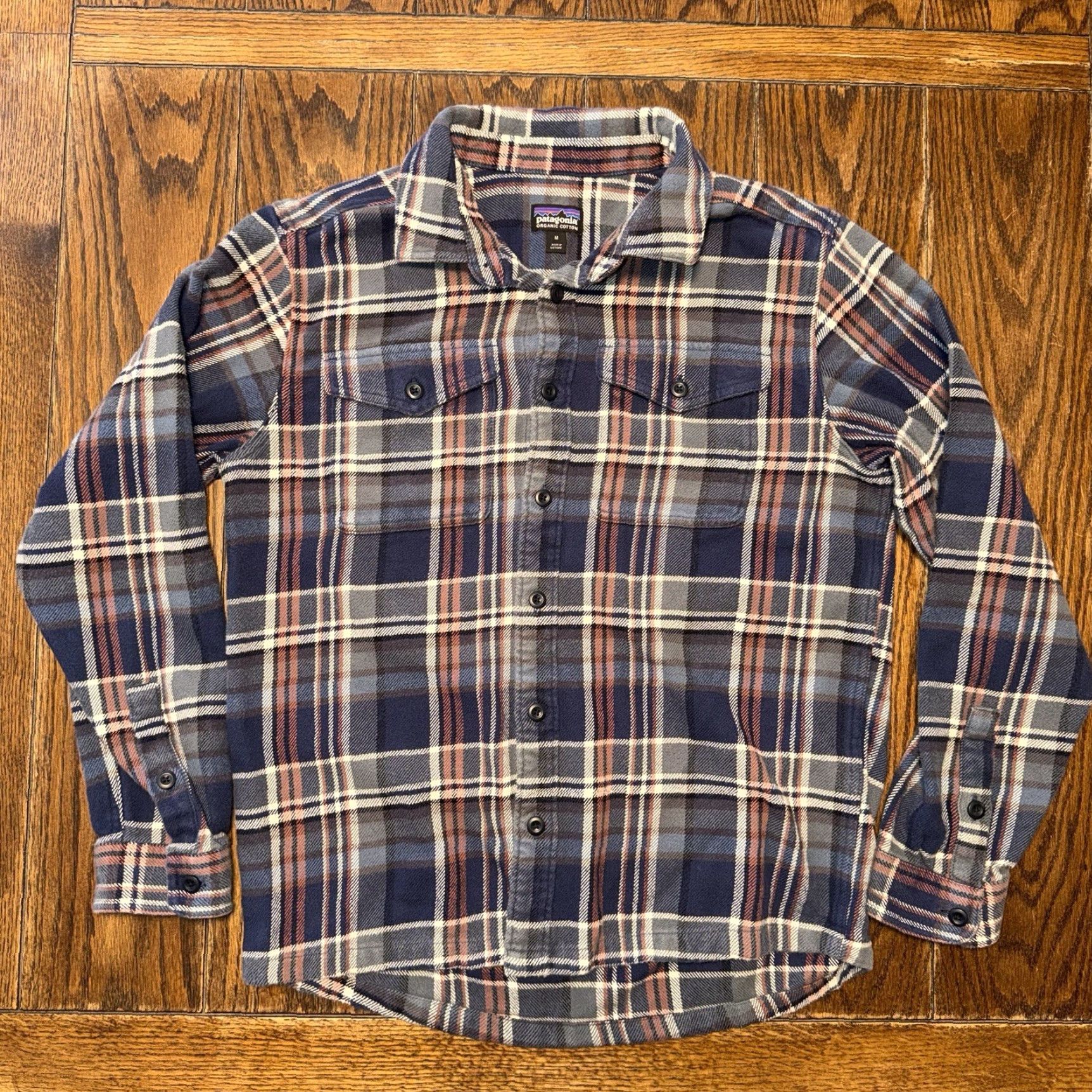 Patagonia Patagonia Flannel Shirt Mens Medium Blue Plaid Long Sleeve Organic Cotton Fjord Size US M / EU 48-50 / 2 - 2 Thumbnail