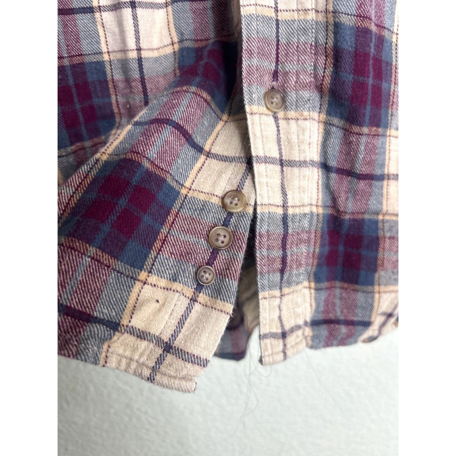Eddie Bauer Eddie Bauer Mens Long Sleeve Flannel Shirt Purple Plaid M Size US M / EU 48-50 / 2 - 7 Thumbnail