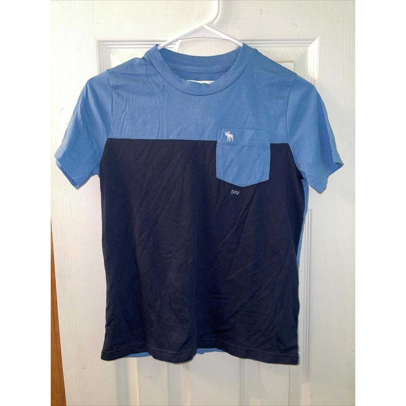 Designer Abercrombie Kids Colorblock T-Shirt, Size 11/12 Size US XXS / EU 40 - 1 Thumbnail