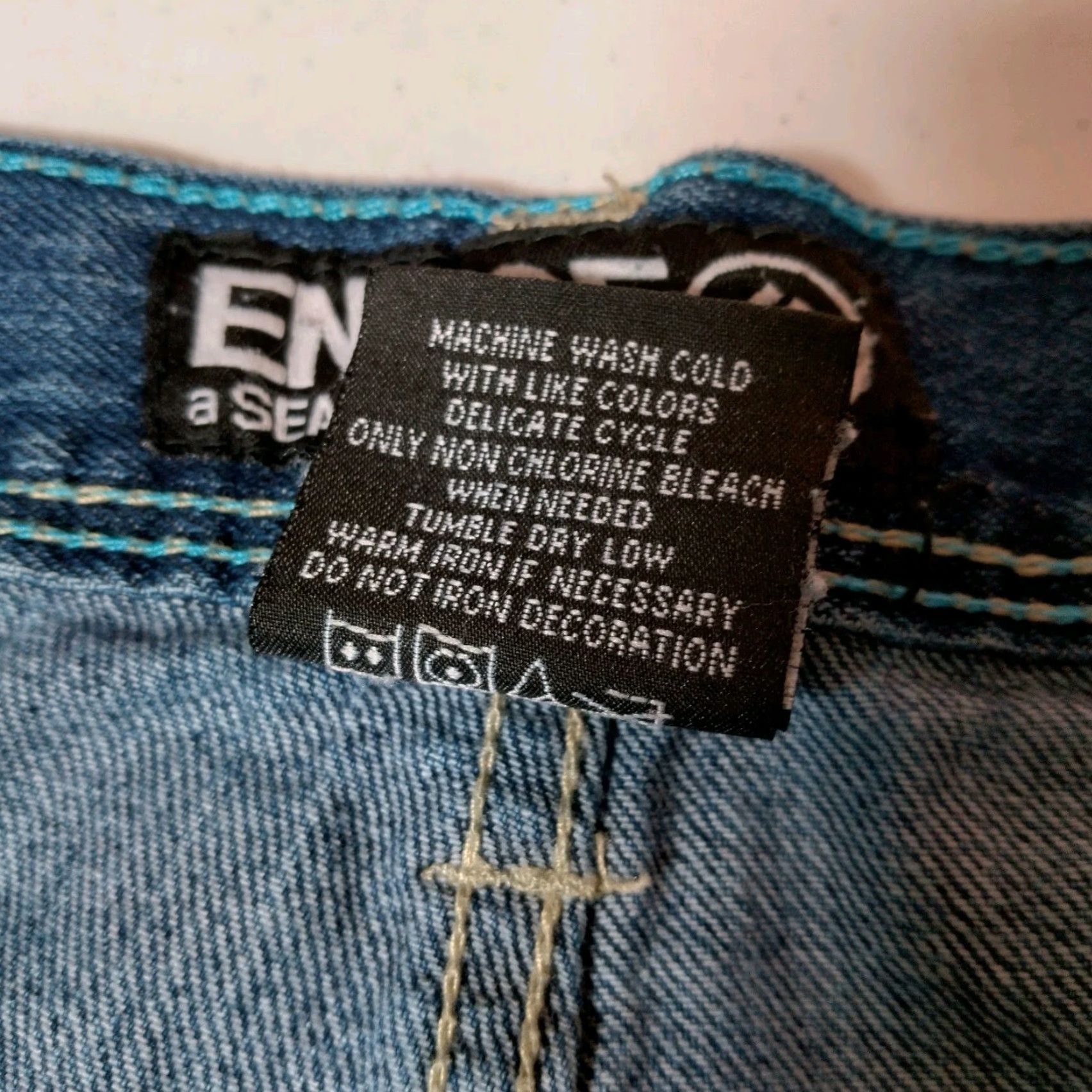 Enyce VINTAGE ENYCE Men's Jean Shorts 36 Relaxed Fit Blue Denim Streetwear Casual Wide Leg Jorts Size US 36 / EU 52 - 6 Thumbnail