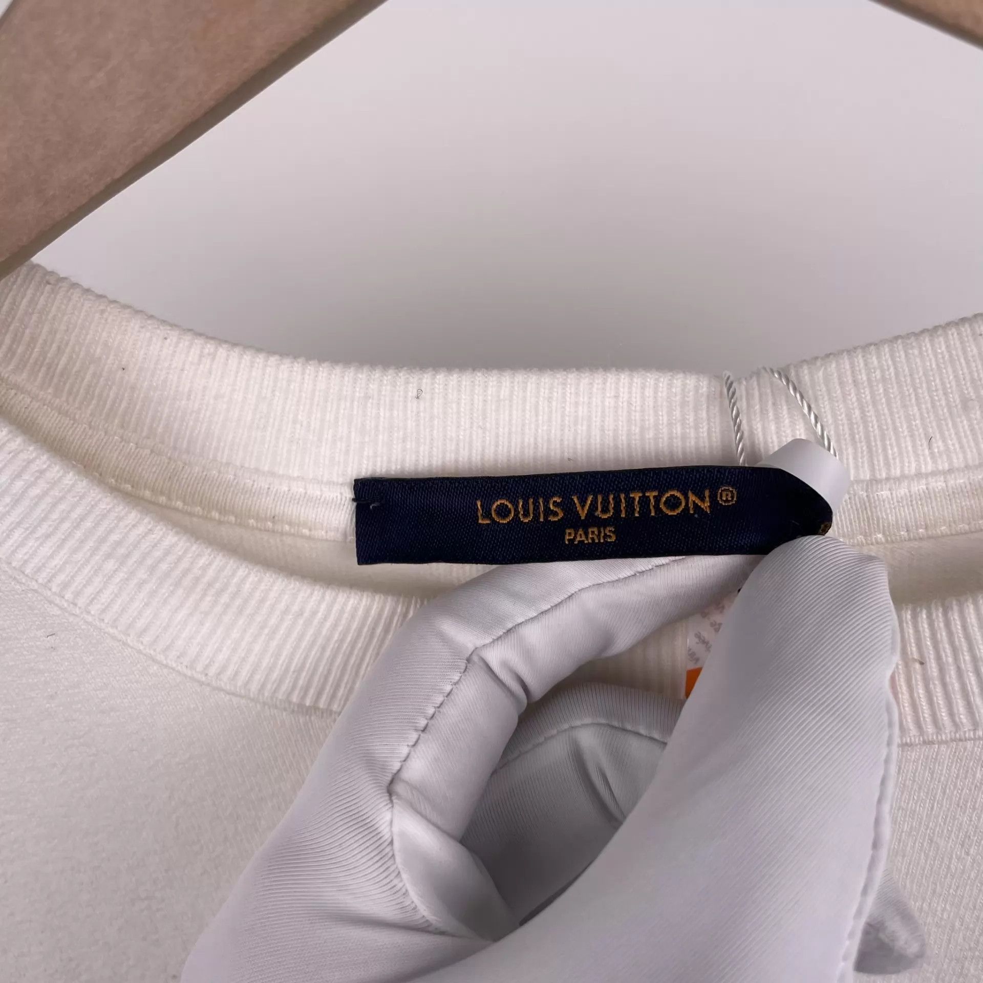 Louis Vuitton LV Knit Men's Short Sleeve Size US S / EU 44-46 / 1 - 6 Thumbnail