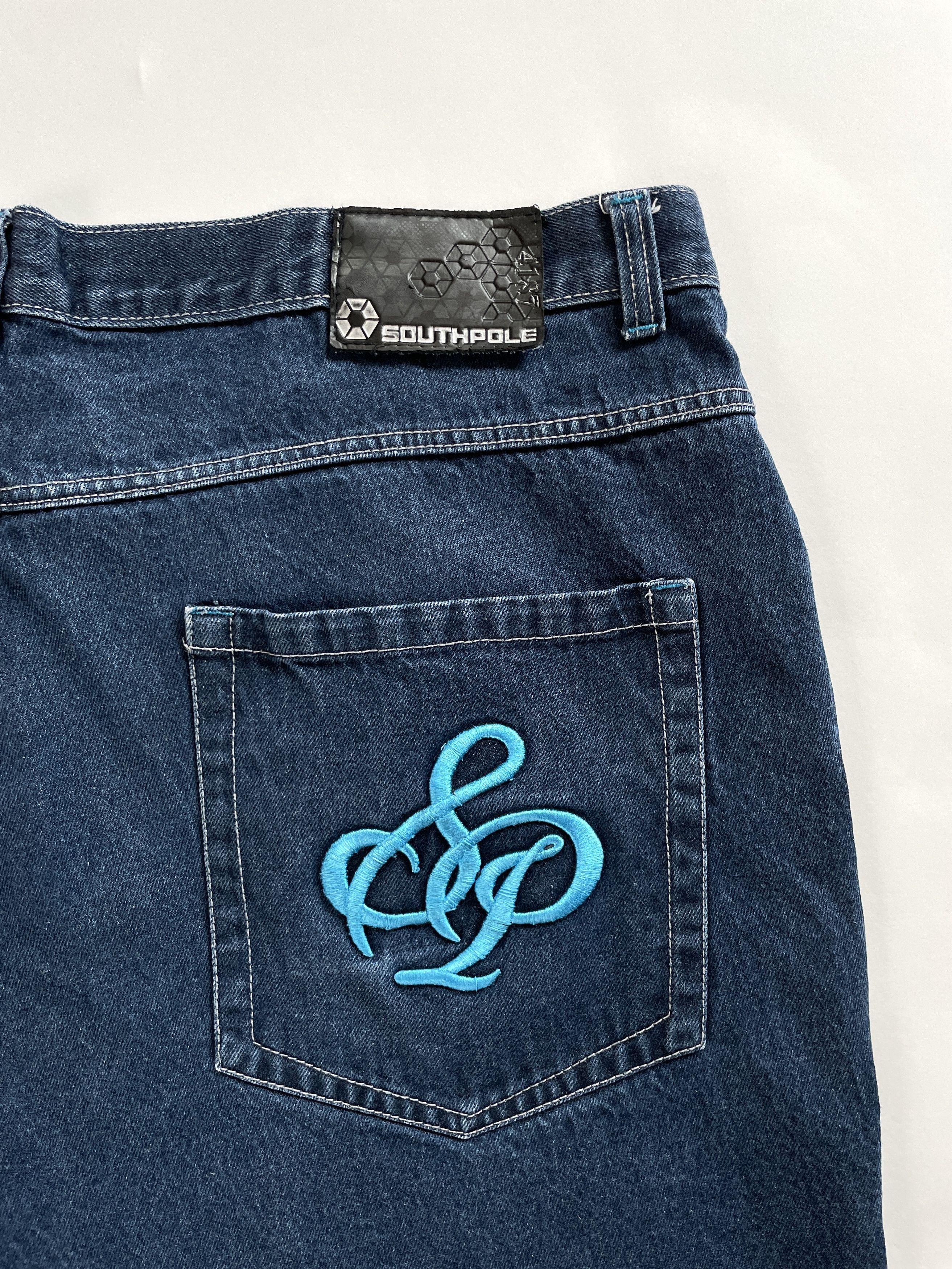 Southpole 2000s Southpole Baggy Faded Jeans Shorts Jorts Size US 44 / EU 60 - 1 Thumbnail