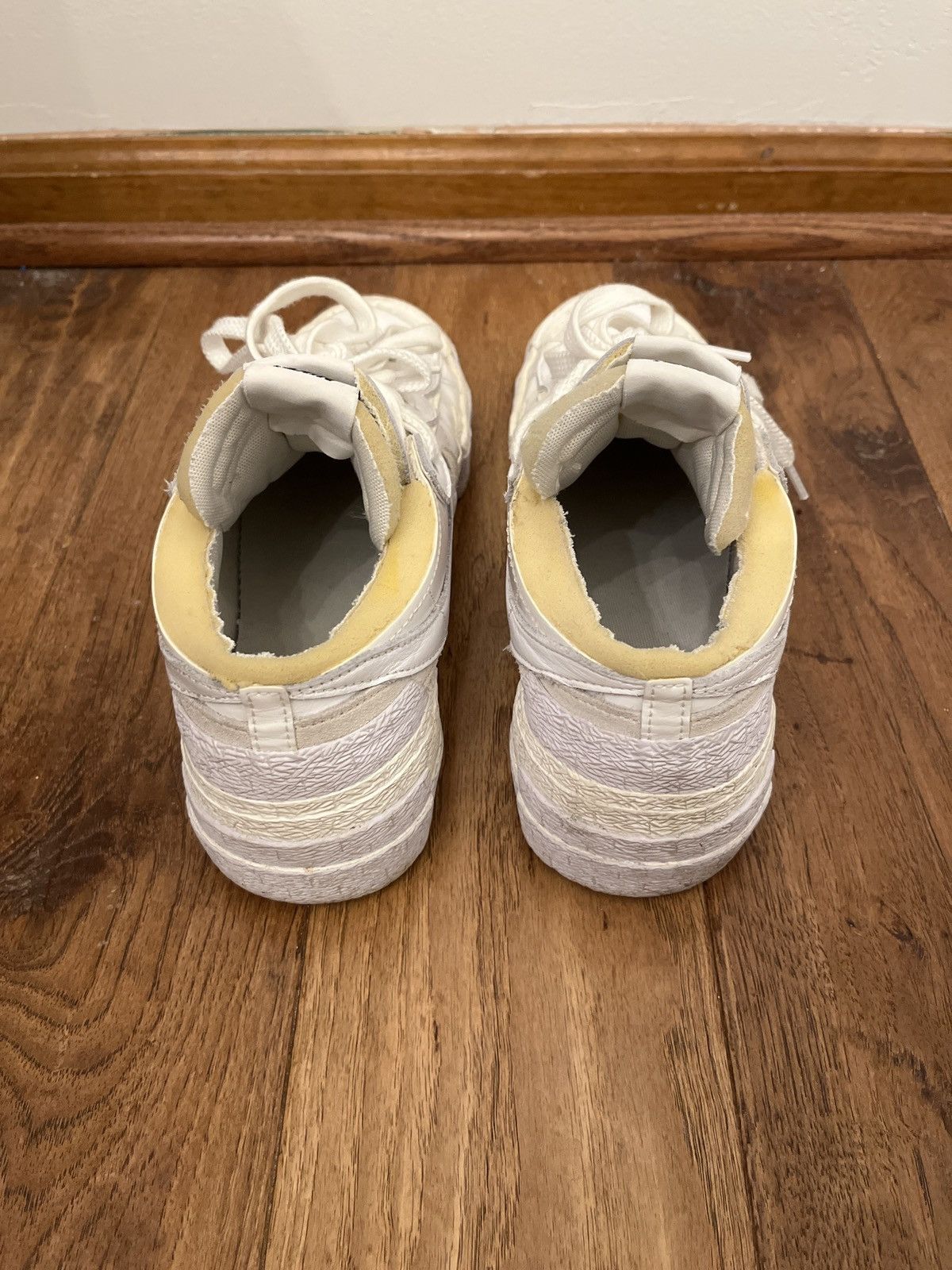 Nike × Sacai Nike x Sacai Blazer Low White Patent Leather Size US 10 / EU 43 - 4 Thumbnail
