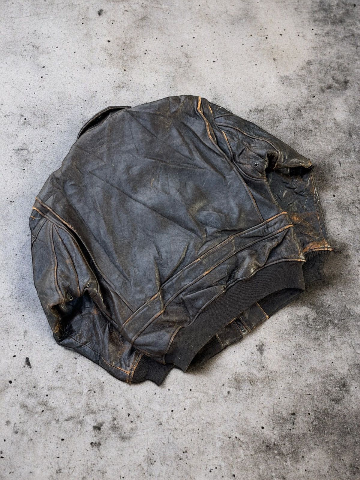 Avirex 🔥VINTAGE 80s AVIREX U.S.NAVY GENUINE LEATHER FLIGHT JACKET Size US S / EU 44-46 / 1 - 4 Thumbnail