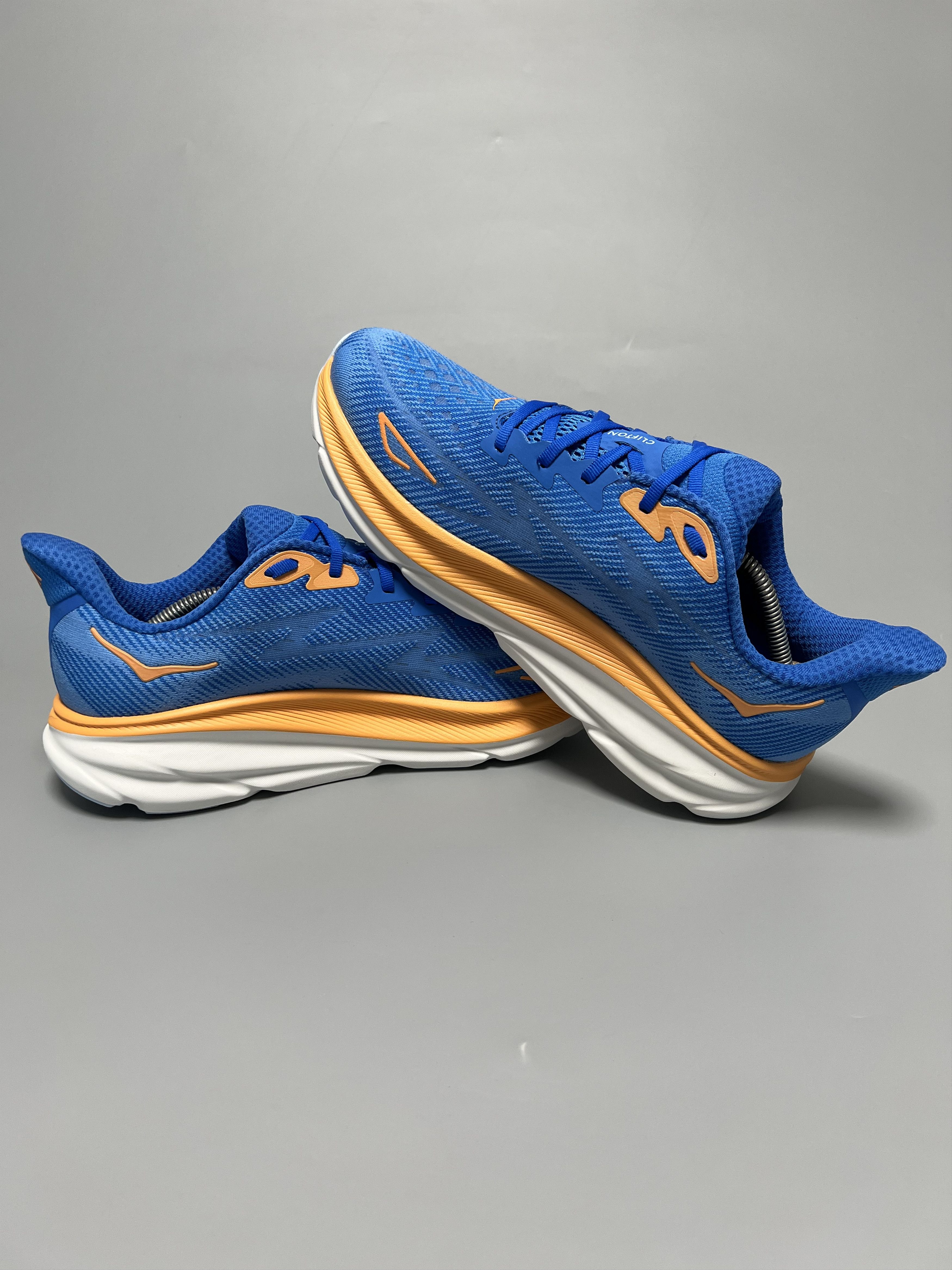 Hoka 10.5D Hoka One One Clifton 9 Men's Running Shoes Walking Gym Size US 10.5 / EU 43-44 - 5 Thumbnail