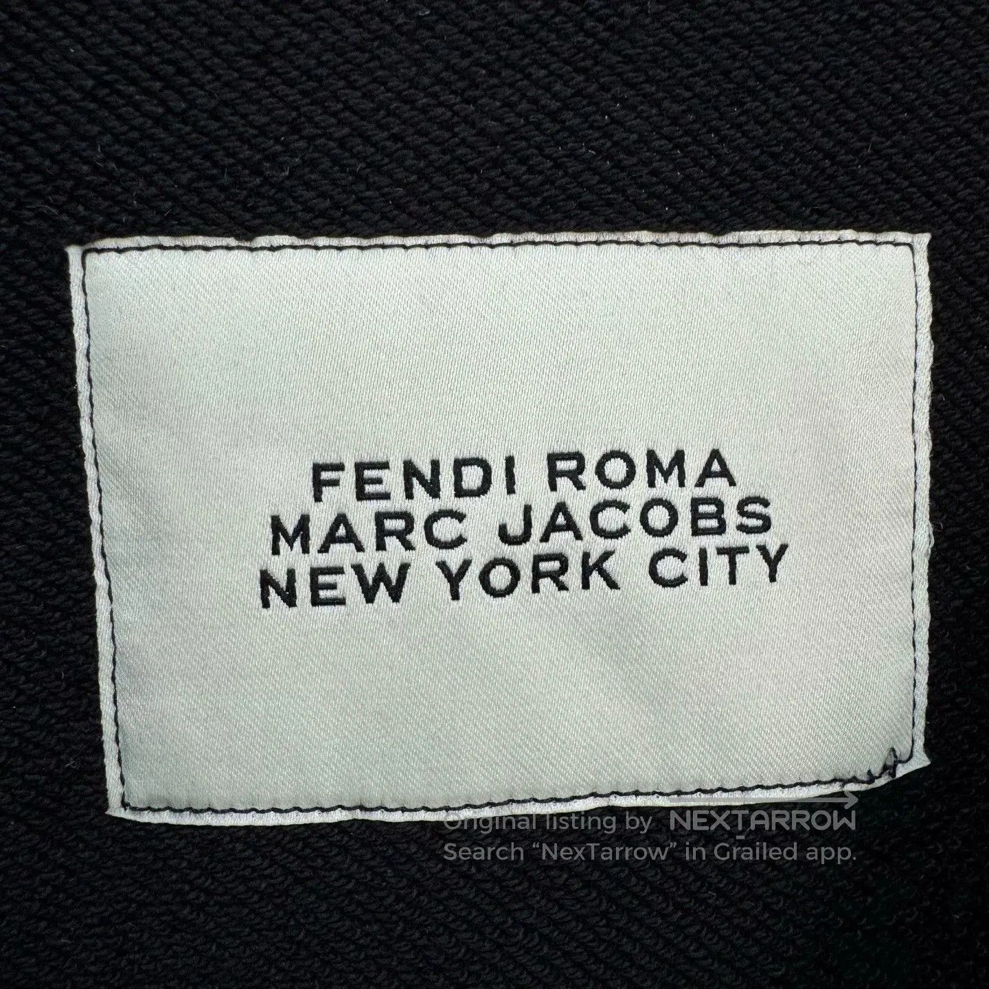 Fendi fendi embroidered logo sweatshirt in black. Size US M / EU 48-50 / 2 - 6 Thumbnail