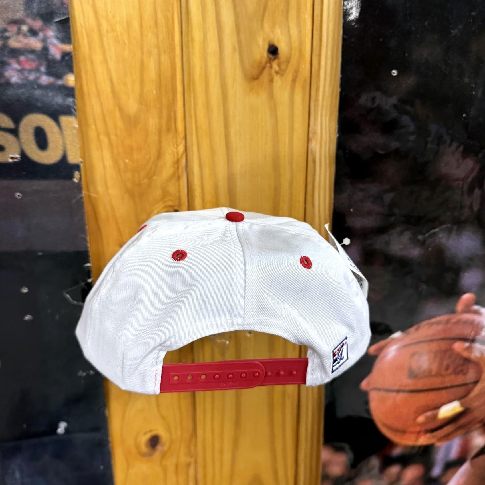 Vintage VINTAGE The Game Hat Cap Snap Back White Red Blank Green Undervisor Mens 90s Size ONE SIZE - 4 Thumbnail
