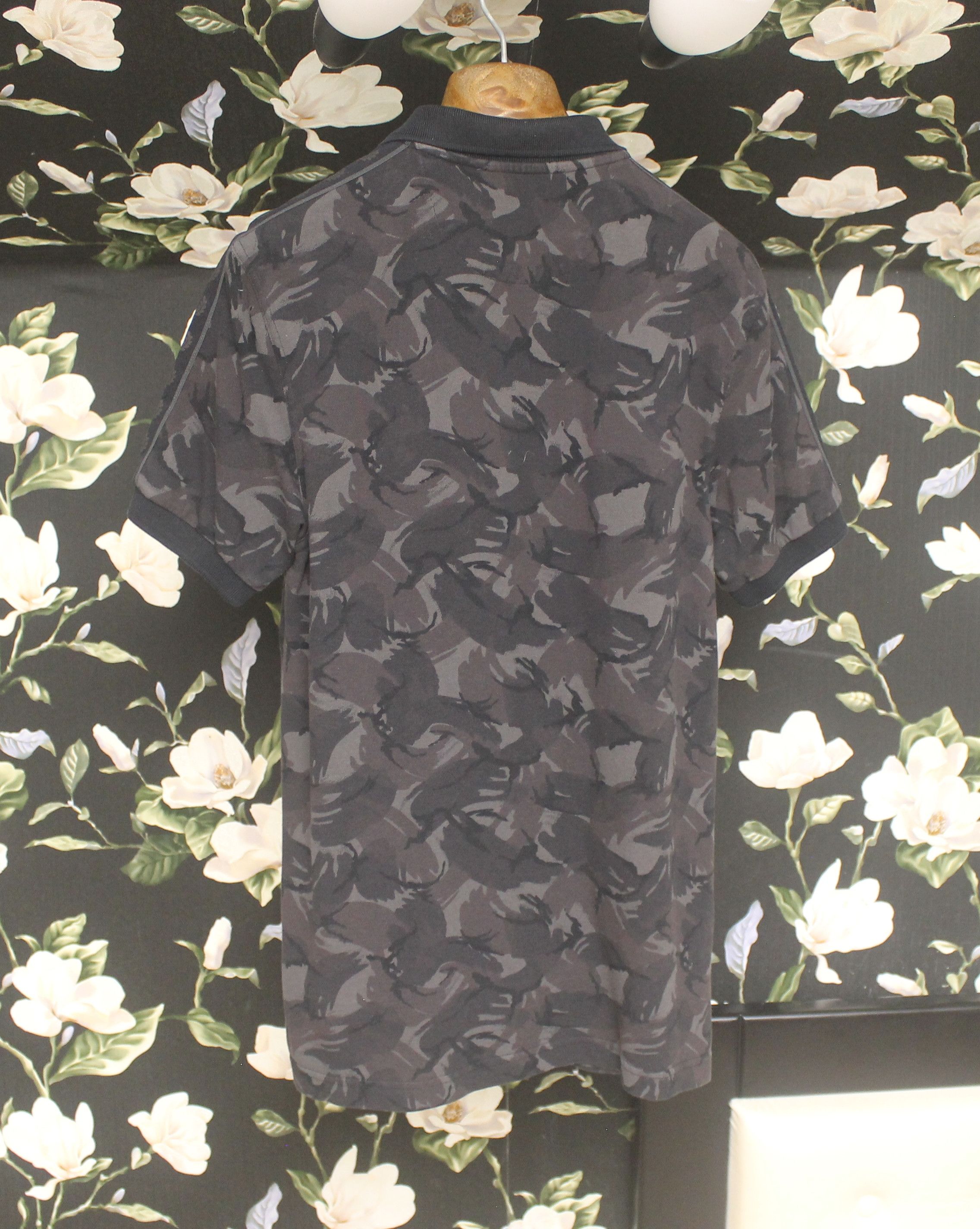 Fred Perry Fred Perry Tonal Camo Print Pique Polo Size US M / EU 48-50 / 2 - 3 Thumbnail