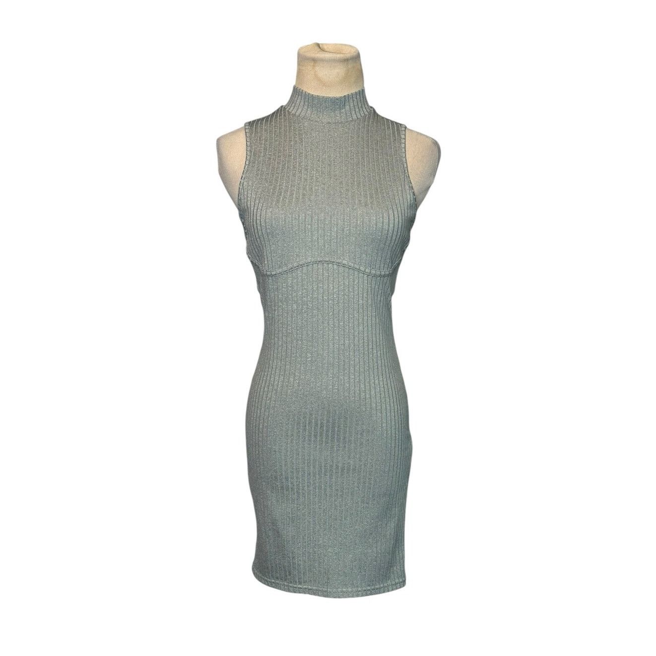 Forever 21 Forever 21 gray ribbed sleeveless bodycon dress size Small Size S / US 4 / IT 40 - 10 Thumbnail
