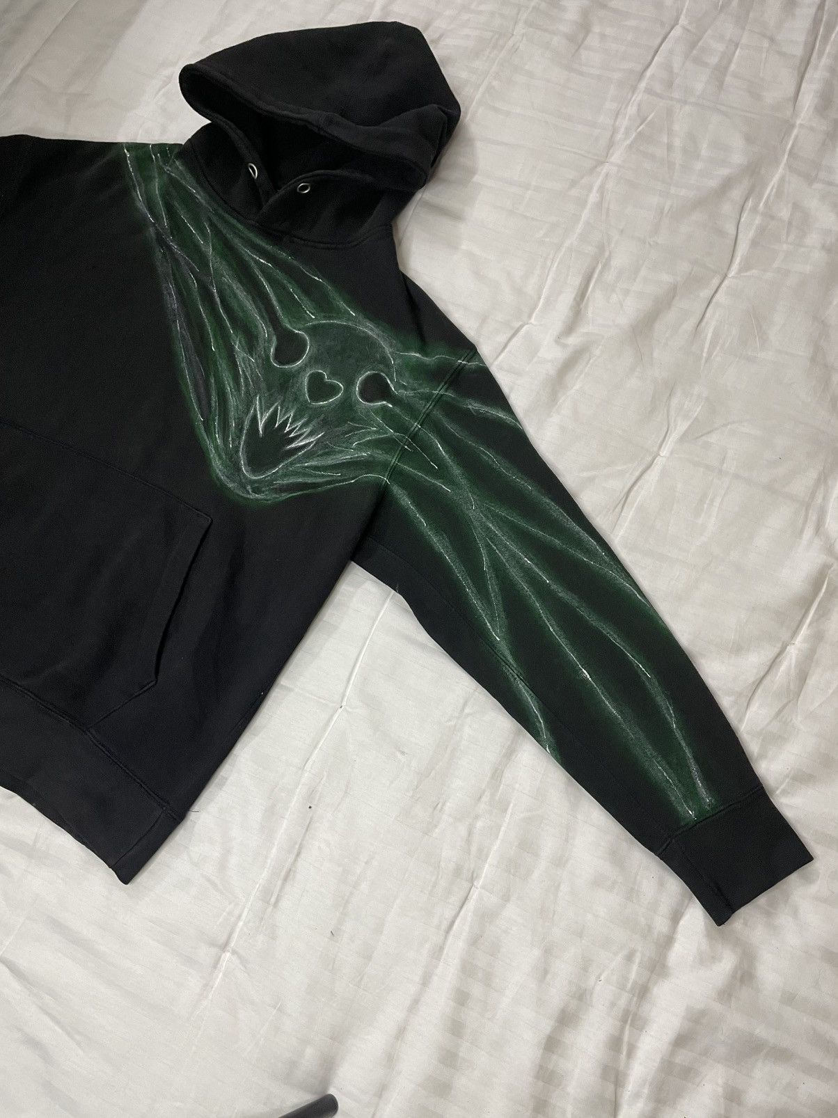 Handmade Custom Hand Made Hand Painted Hoodie With Scull Size US L / EU 52-54 / 3 - 5 Thumbnail