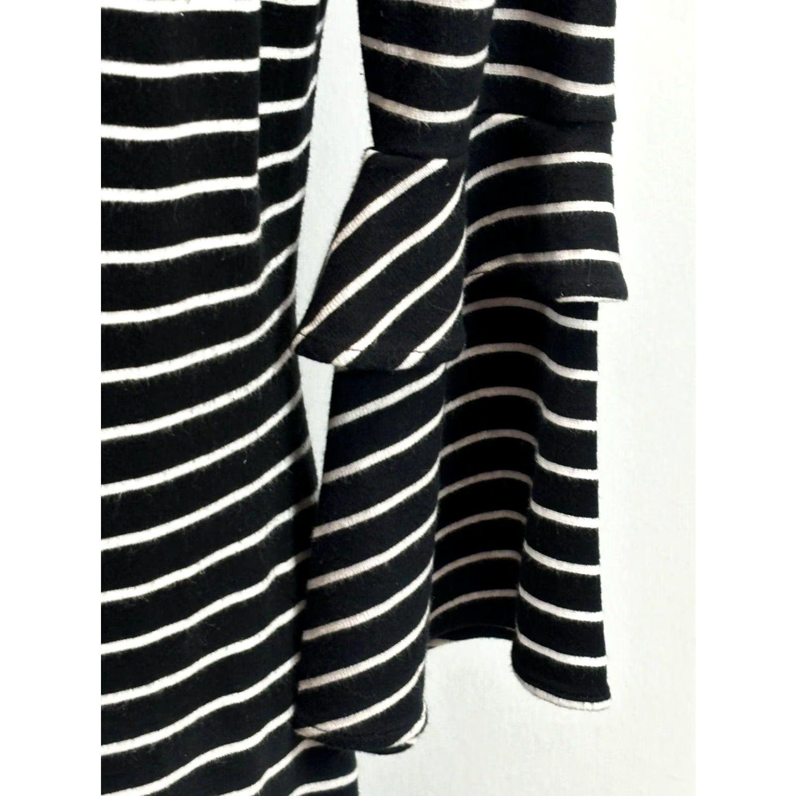 Ann Taylor Ann Taylor Shift Dress Striped 8 Bell Sleeve 3/4 Stretch Black White Women 8 Size M / US 6-8 / IT 42-44 - 6 Thumbnail