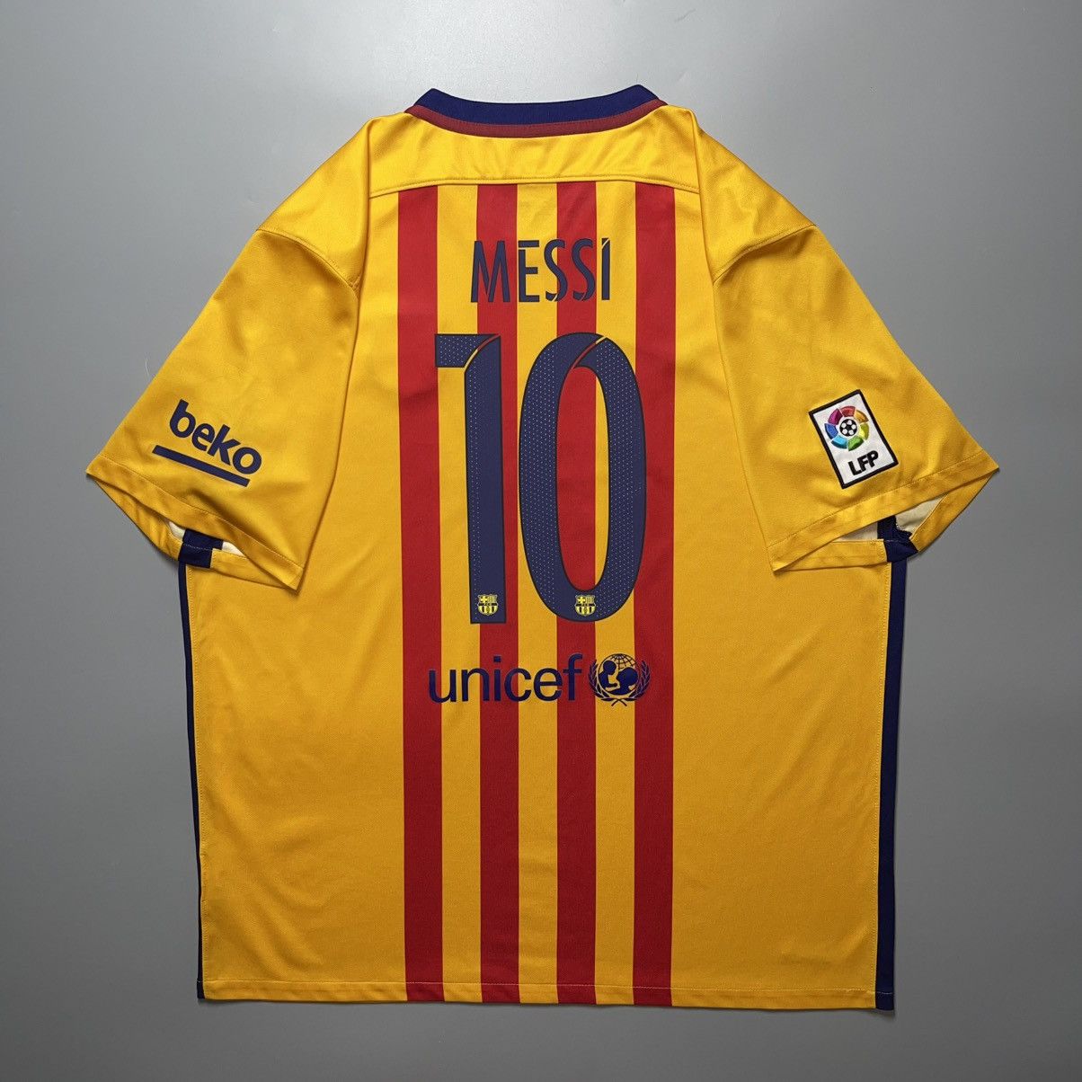 BARCELONA NIKE 2015/2016 FOOTBALL AWAY JERSEY #10 MESSI