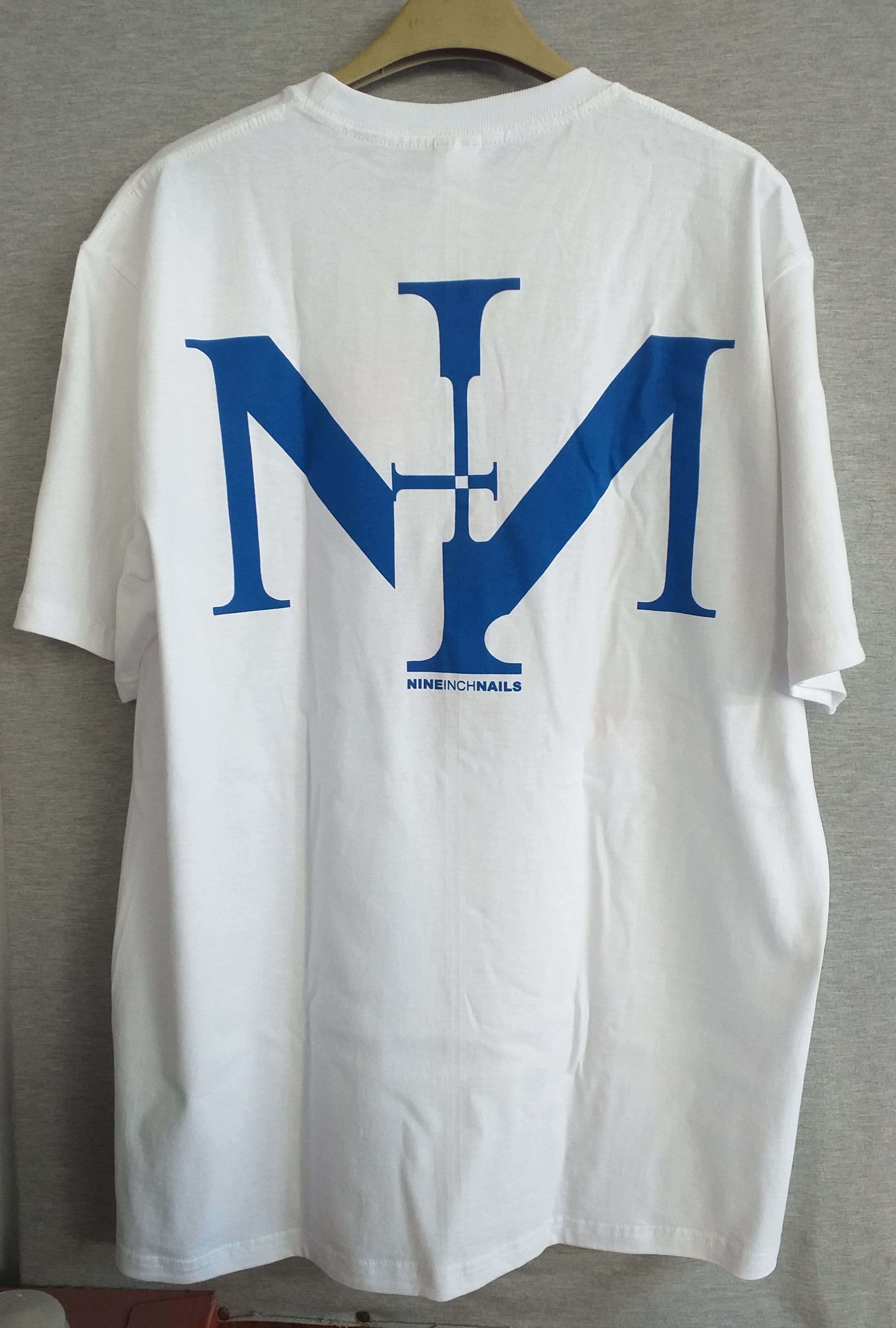 Band Tees Nine Inch Nails reissue T Shirt Size US XL / EU 56 / 4 - 2 Thumbnail