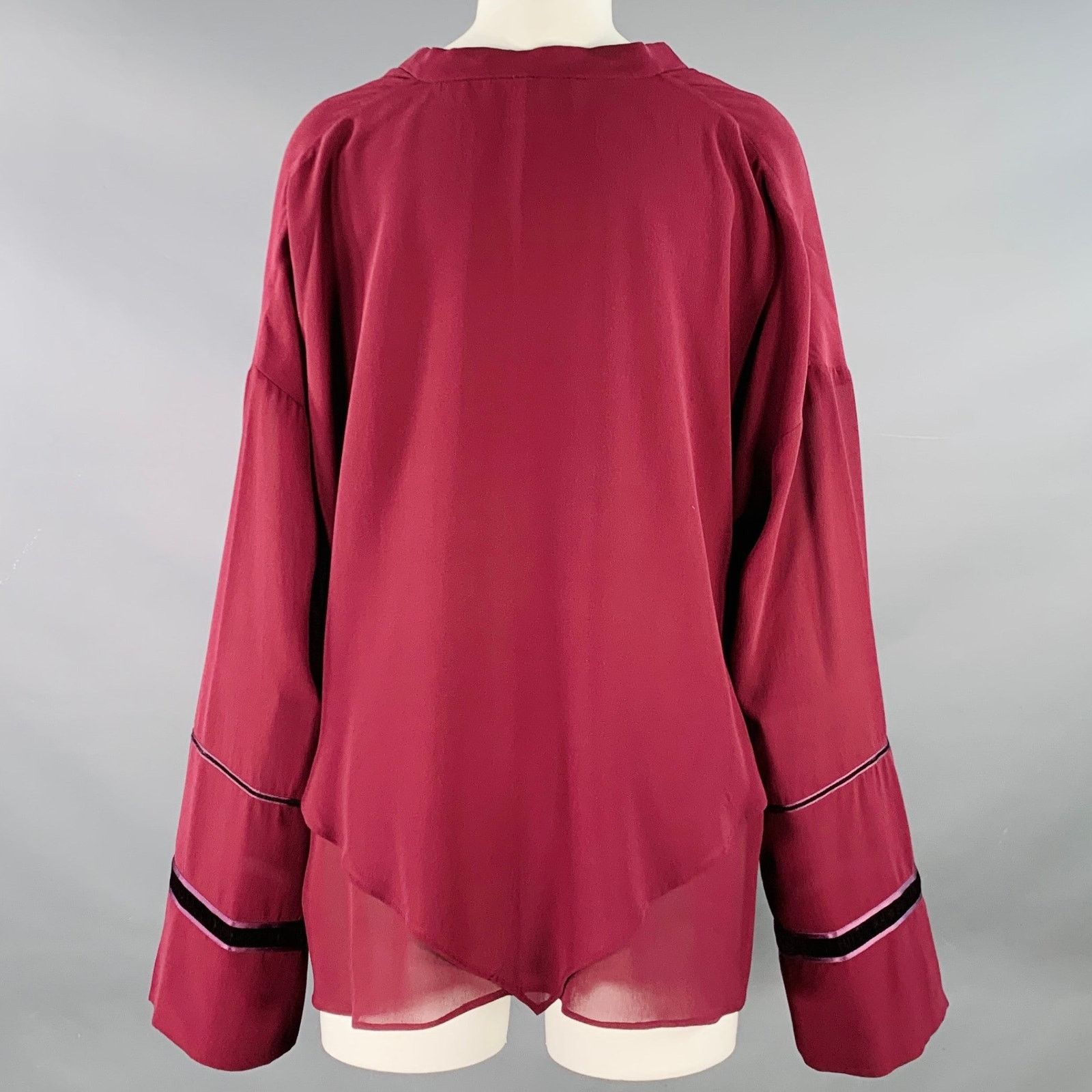 Derek Lam 10 Crosby DEREK LAM Size 8 Burgundy Silk Layered V-Neck Blouse Size M / US 6-8 / IT 42-44 - 4 Thumbnail