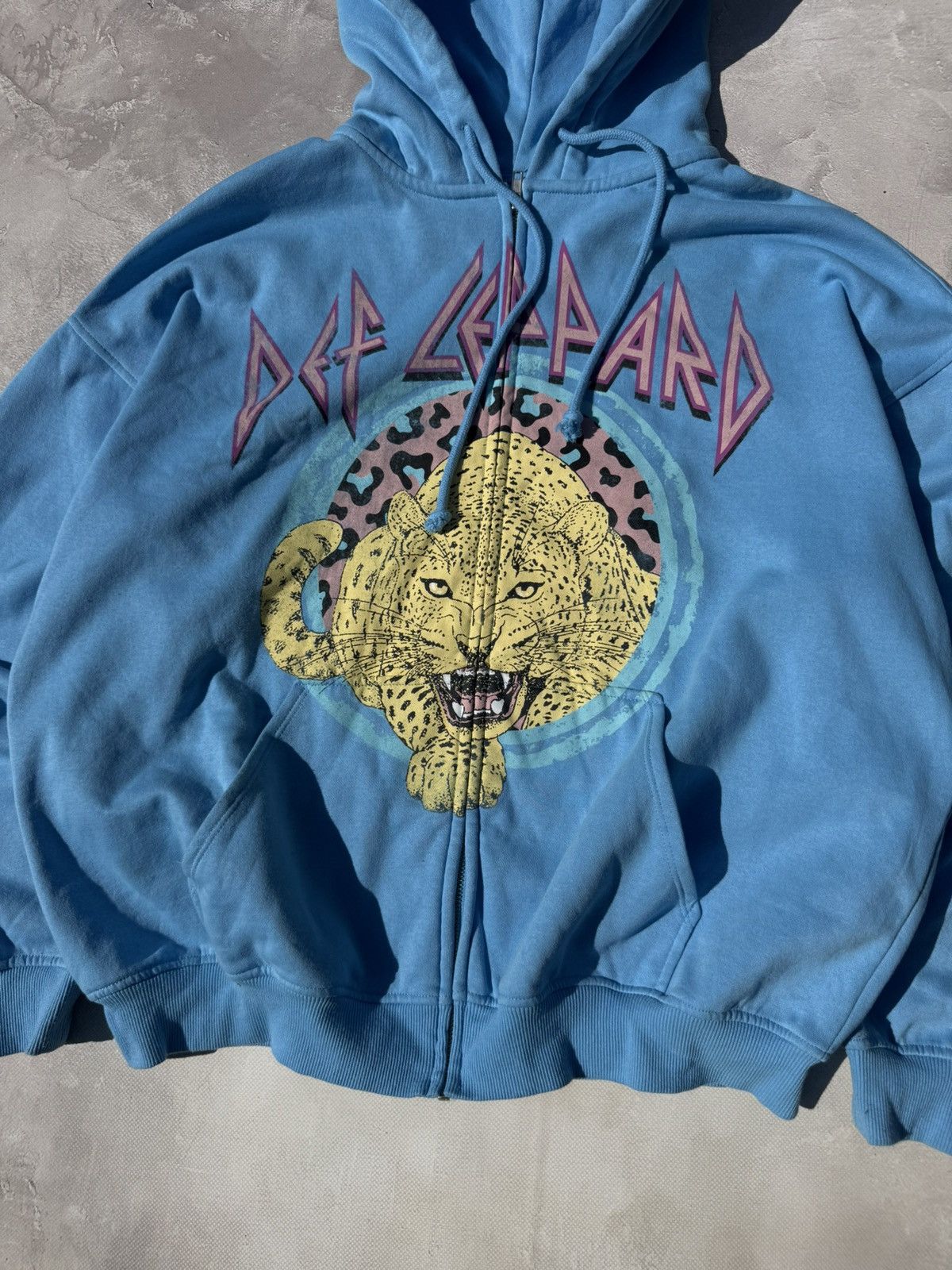 Band Tees Def Leppard Boxy Fit Zip Hoodie Size US M / EU 48-50 / 2 - 4 Thumbnail