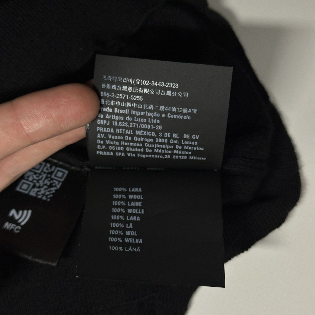 Prada Prada Black Turtleneck Sweater | 100% Lana Wool | Size 50 Size US M / EU 48-50 / 2 - 12 Thumbnail