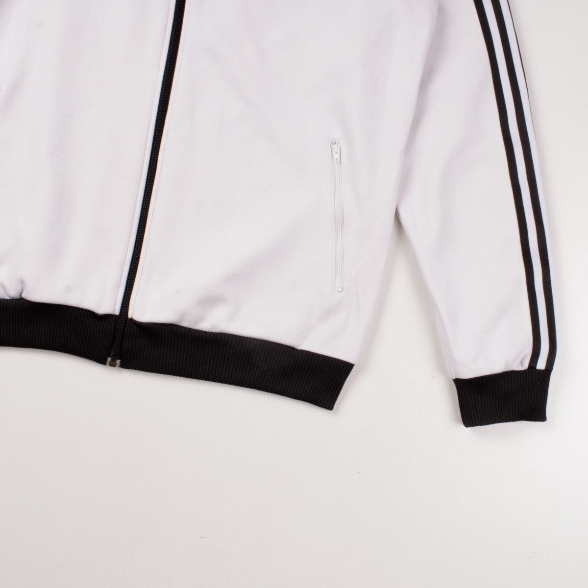 Adidas Vintage Adidas Men’s Full Zip Track Jacket 2007 White Size US XXL / EU 58 / 5 - 7 Thumbnail