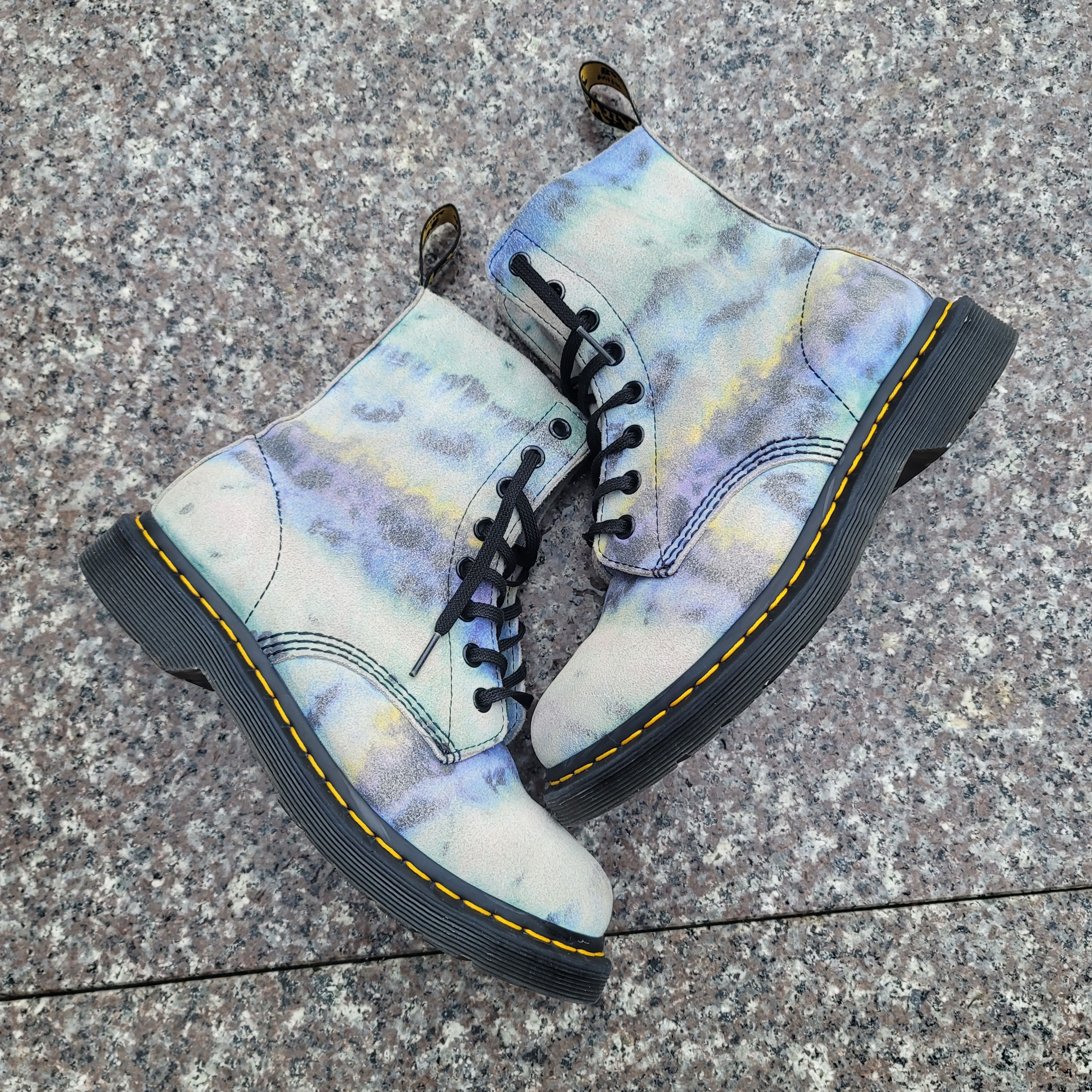 Dr. Martens Dr.Martens suede boots Size US 7 / IT 37 - 9 Thumbnail