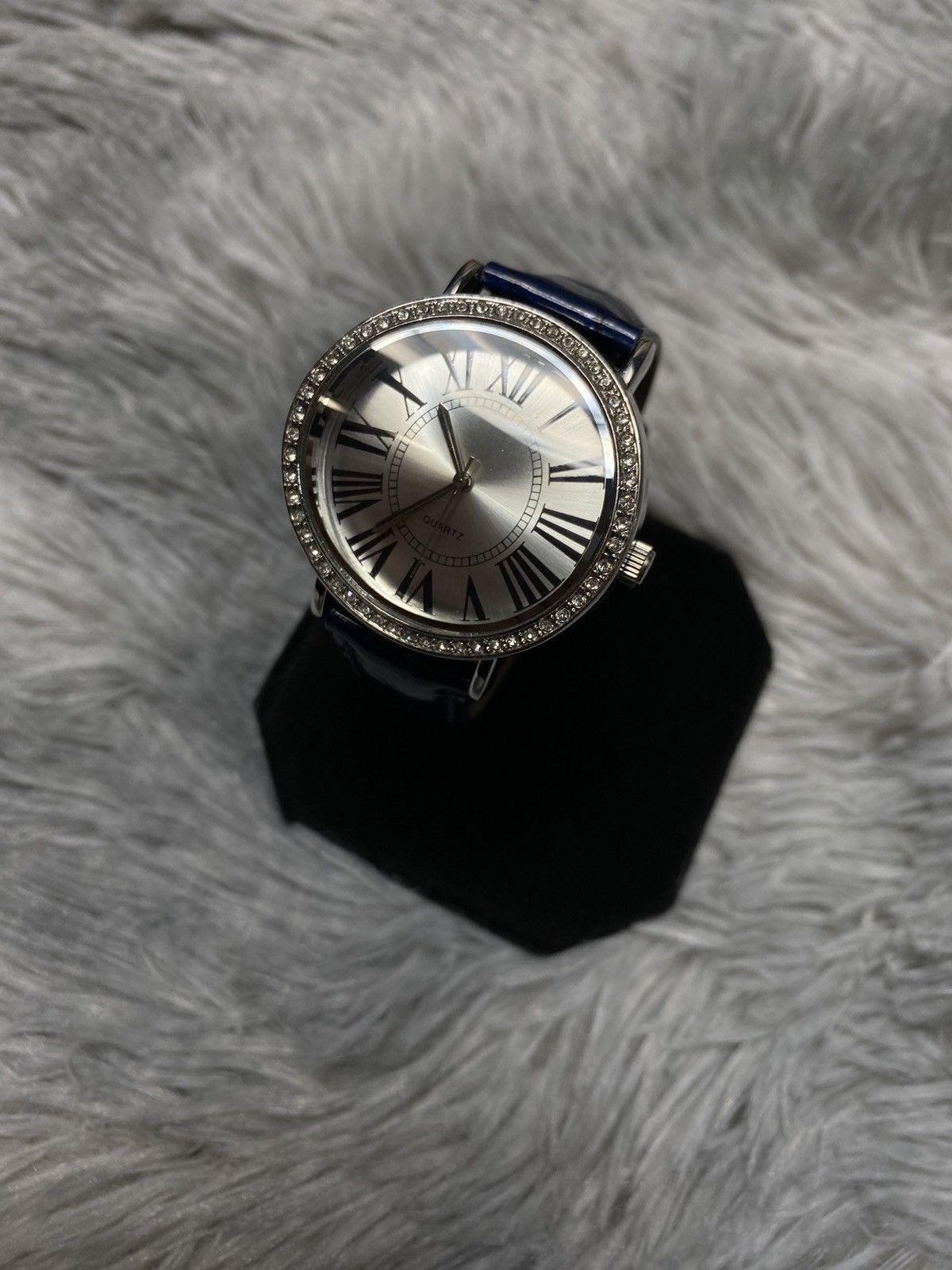 Japanese Brand Elegant Roman Numeral Watch - Japanese Brand Size ONE SIZE - 1 Thumbnail