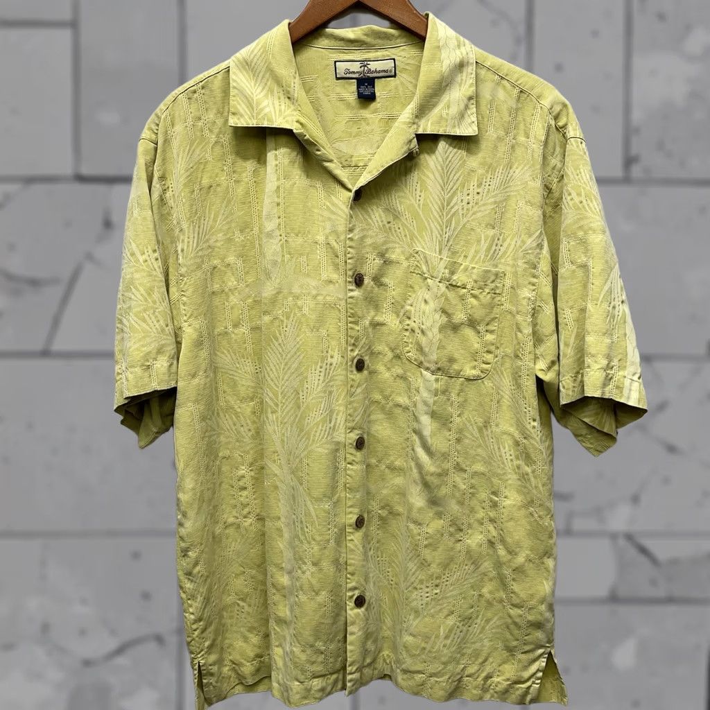 Tommy Bahama Tommy Bahama Silk Hawaiian Shirt Mens M Yellow Button-Up Short Sleeve 100% Silk Hawaii Size US M / EU 48-50 / 2 - 1 Thumbnail
