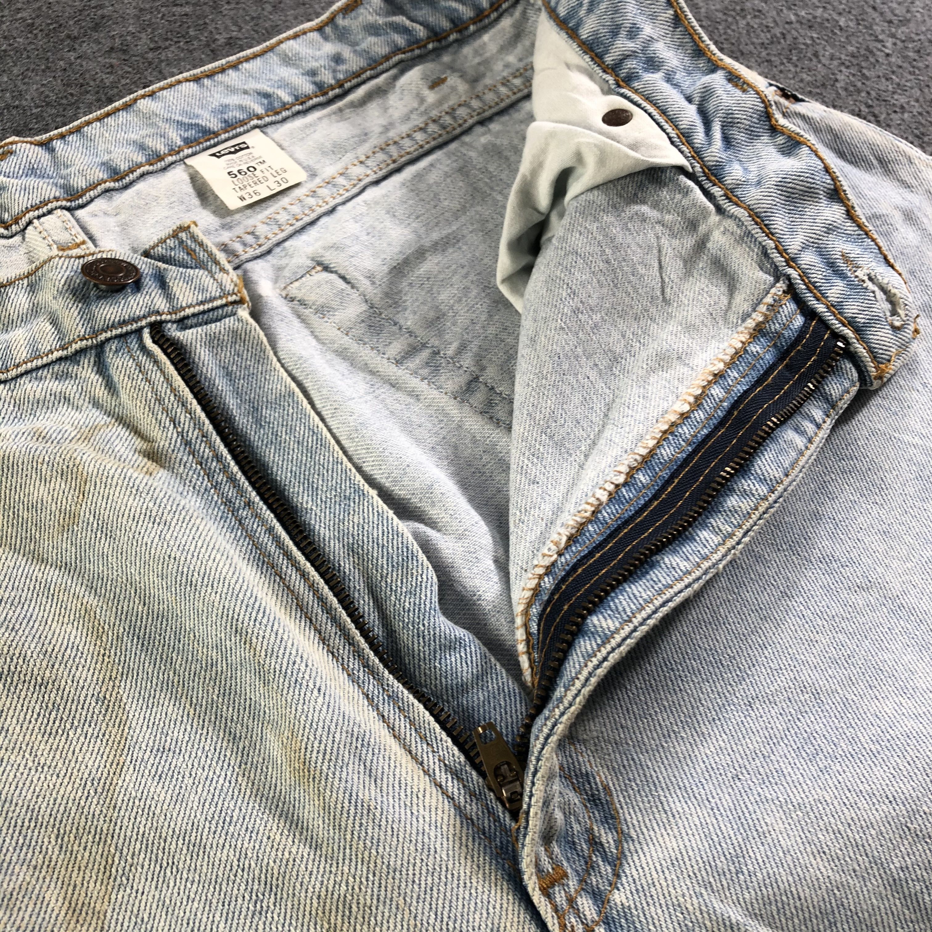 Levi's 90s Vintage Light Wash Levis 560 Jeans-J3138 Size US 35 - 7 Thumbnail