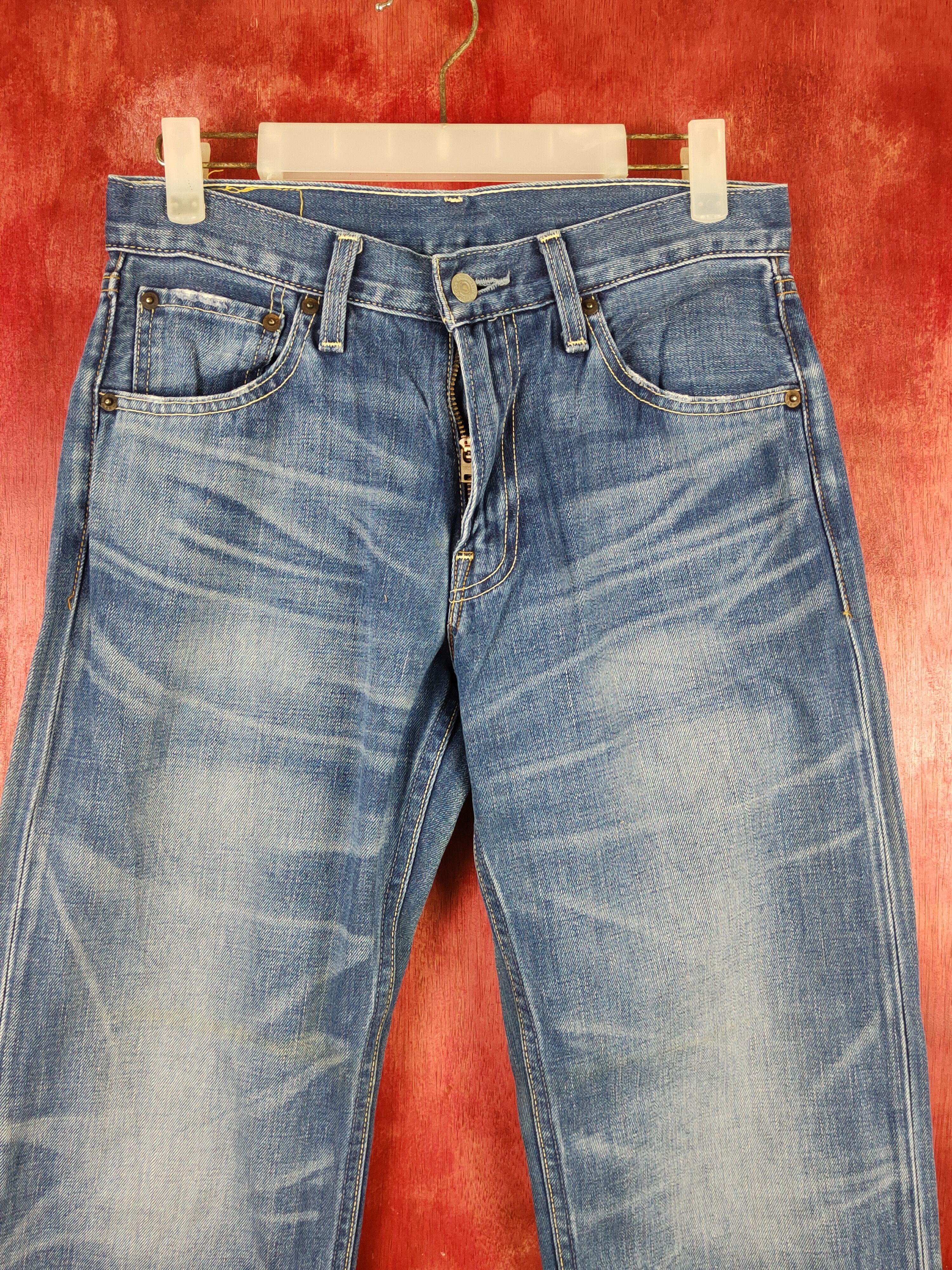 Japanese Brand × Levi's Levi's Blue Distressed Ripped denim Jeans #S1831 Size US 28 / EU 44 - 2 Thumbnail