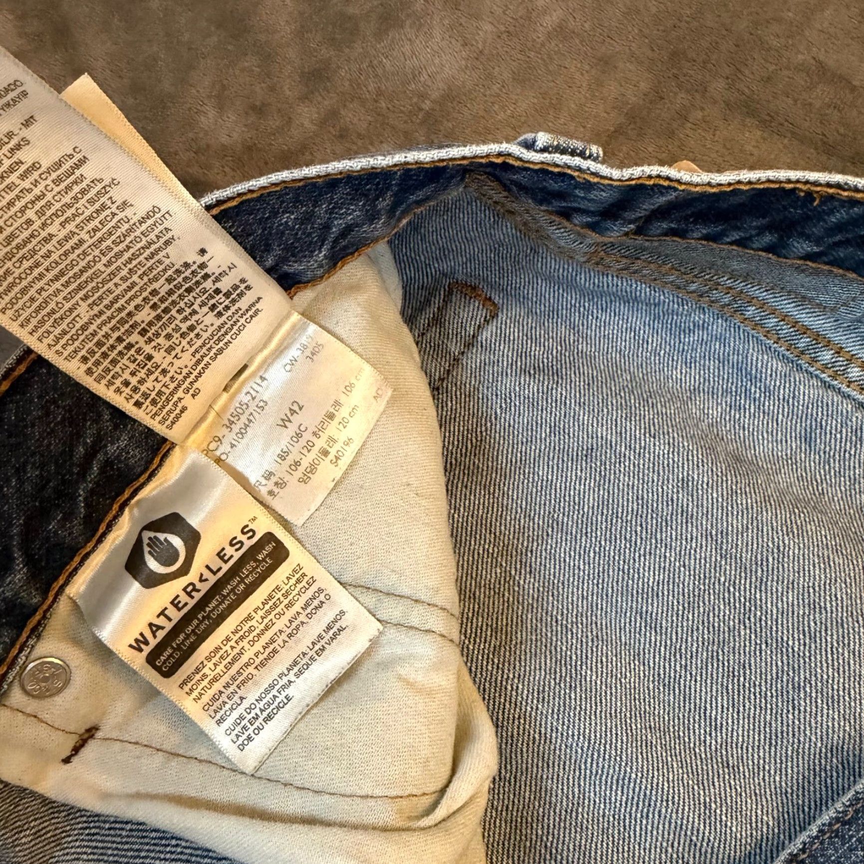 Levi's Levi's Denim Shorts 505 Relaxed Fit WaterLess Bermuda 42 Blue Medium Wash Mens Size US 42 / EU 58 - 6 Thumbnail