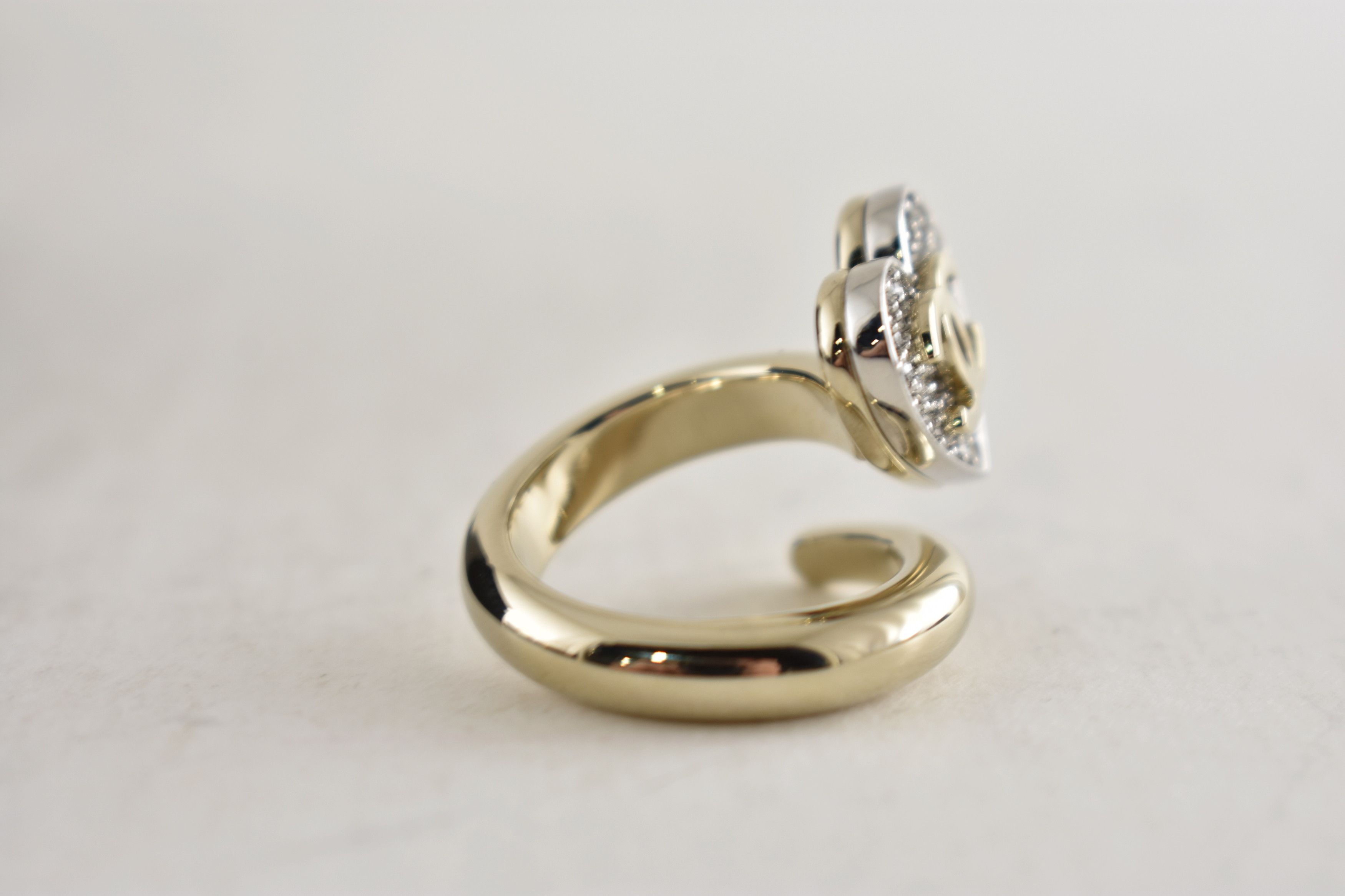 Chanel Chanel 26P Silver Gold Crystal Heart CC Logo Spiral Ring 52 Size ONE SIZE - 19 Thumbnail