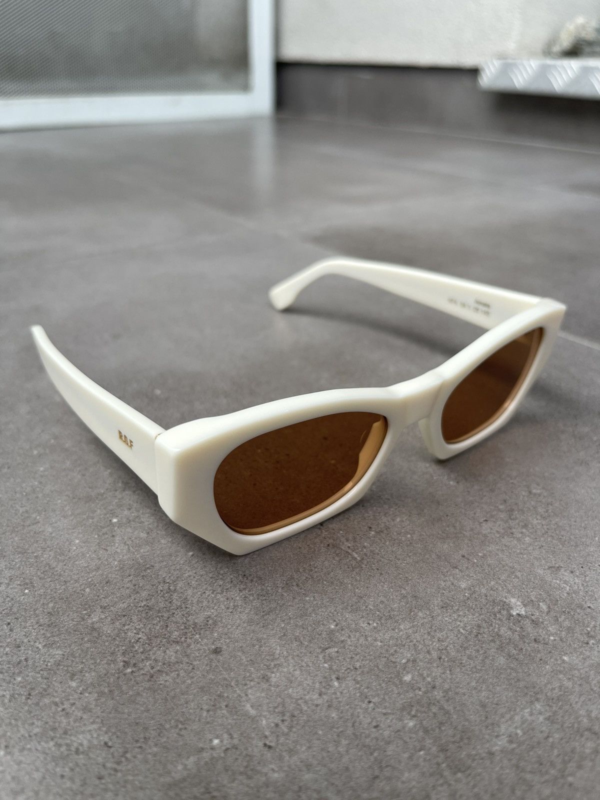 Retrosuperfuture !DS! Retrosuperfuture Amata Panna Cream Sunglasses Size ONE SIZE - 4 Thumbnail