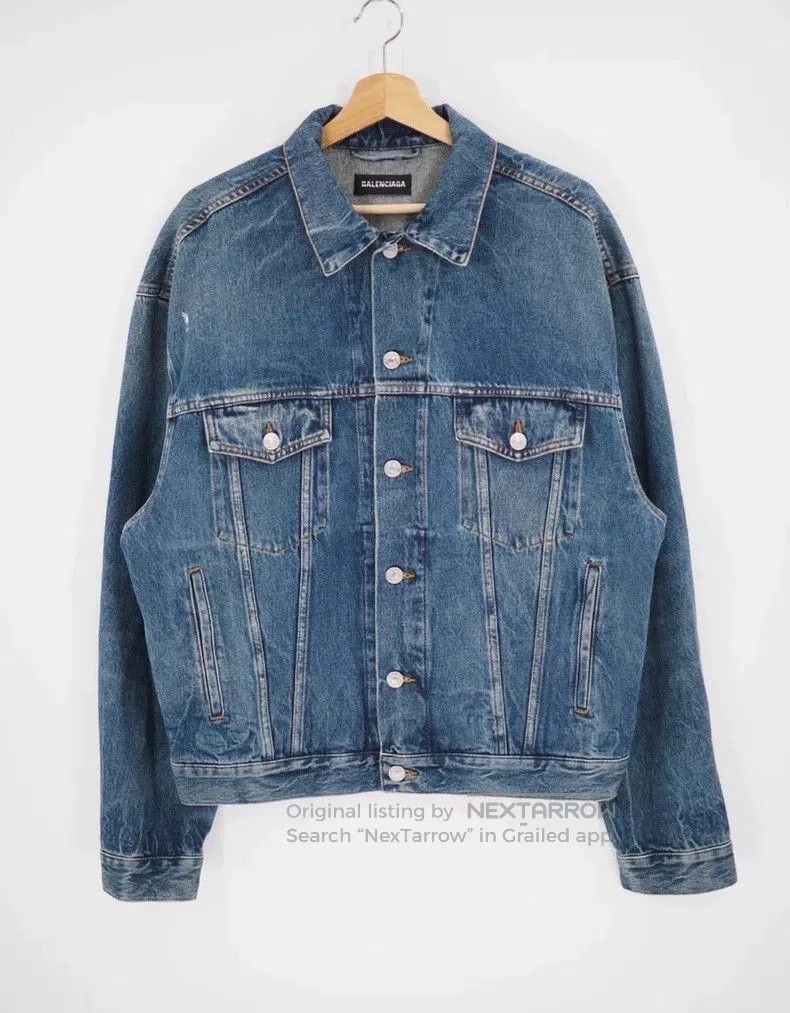 Balenciaga Balenciaga Back Logo Embroidered Denim Jacket. Size US S / EU 44-46 / 1 - 2 Thumbnail