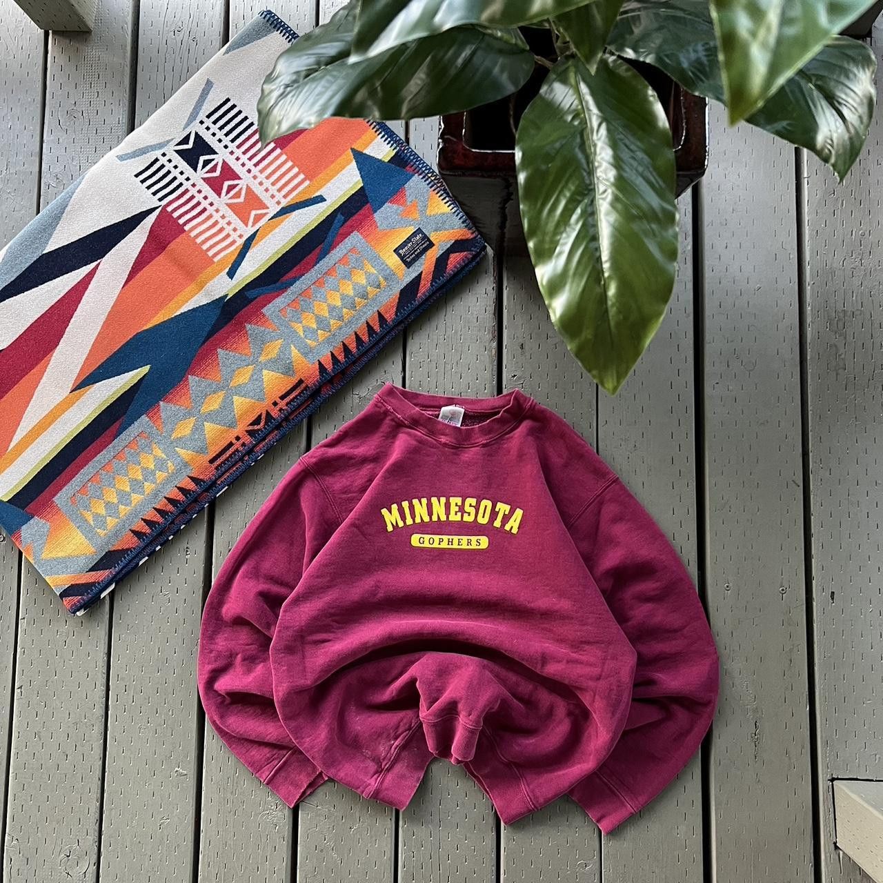 Vintage Vintage Minnesota Golden Gophers Champion Sweatshirt Size L Size US L / EU 52-54 / 3 - 4 Thumbnail