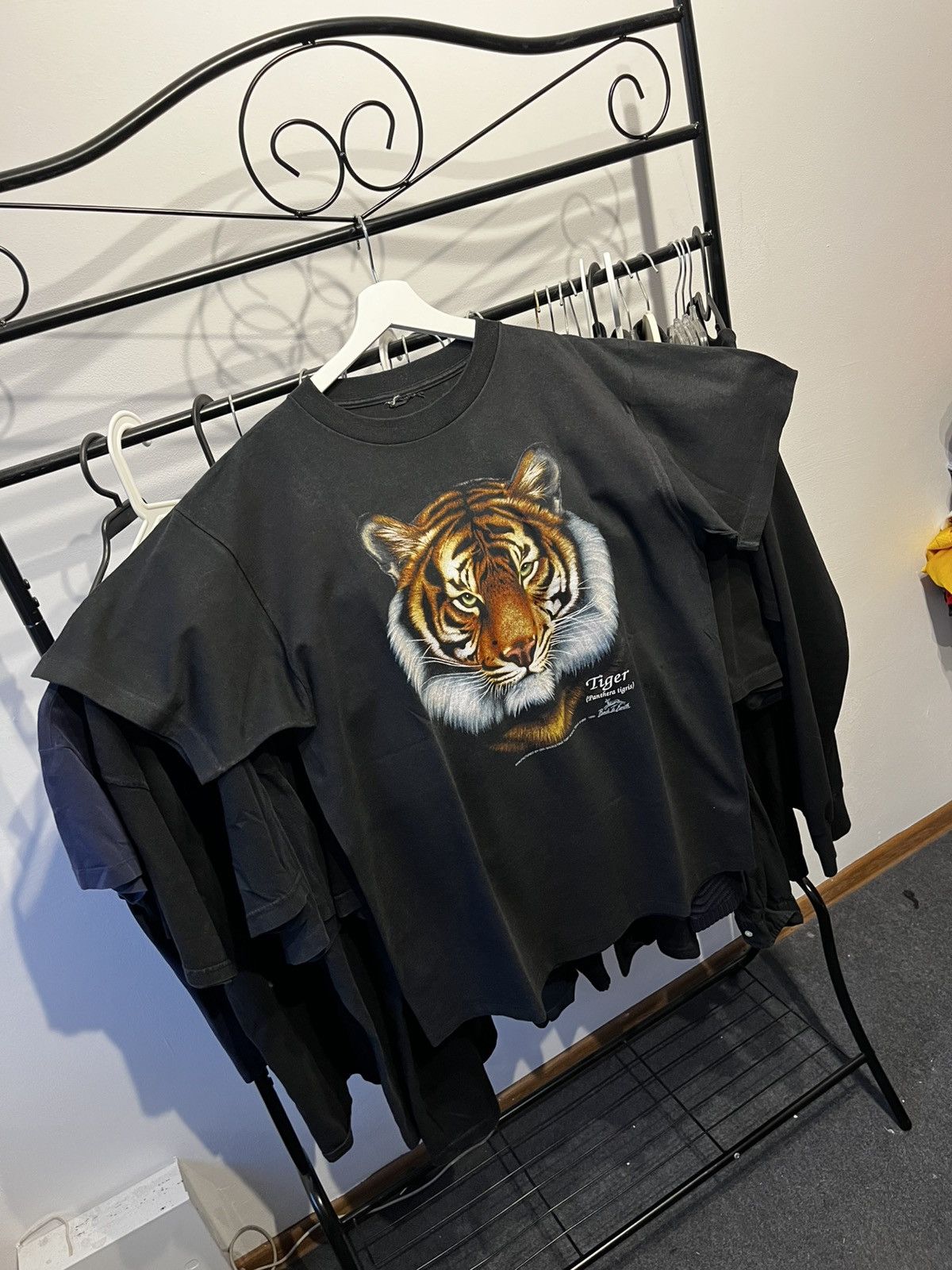 Harley Davidson × Vintage Vinrage tee 1992 3d emblem Tiger t-shirt 90s rare retro Size US L / EU 52-54 / 3 - 2 Thumbnail