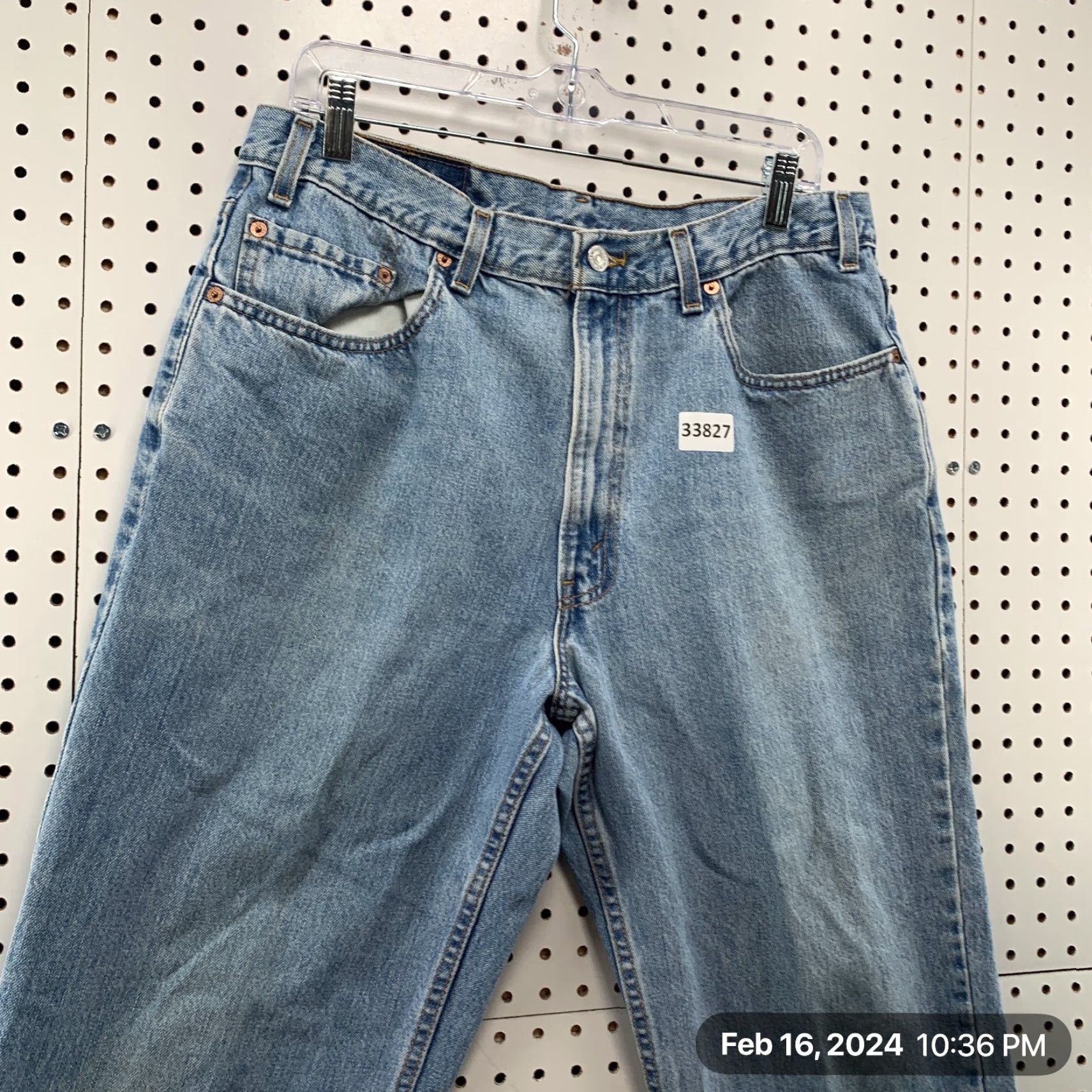 Levi's VINTAGE Levi's 550 Jeans Mens Straight Denim 34x29 Light Wash USA 90s Relaxed Fit Mens Regular Jeans Size US 34 / EU 50 - 5 Thumbnail