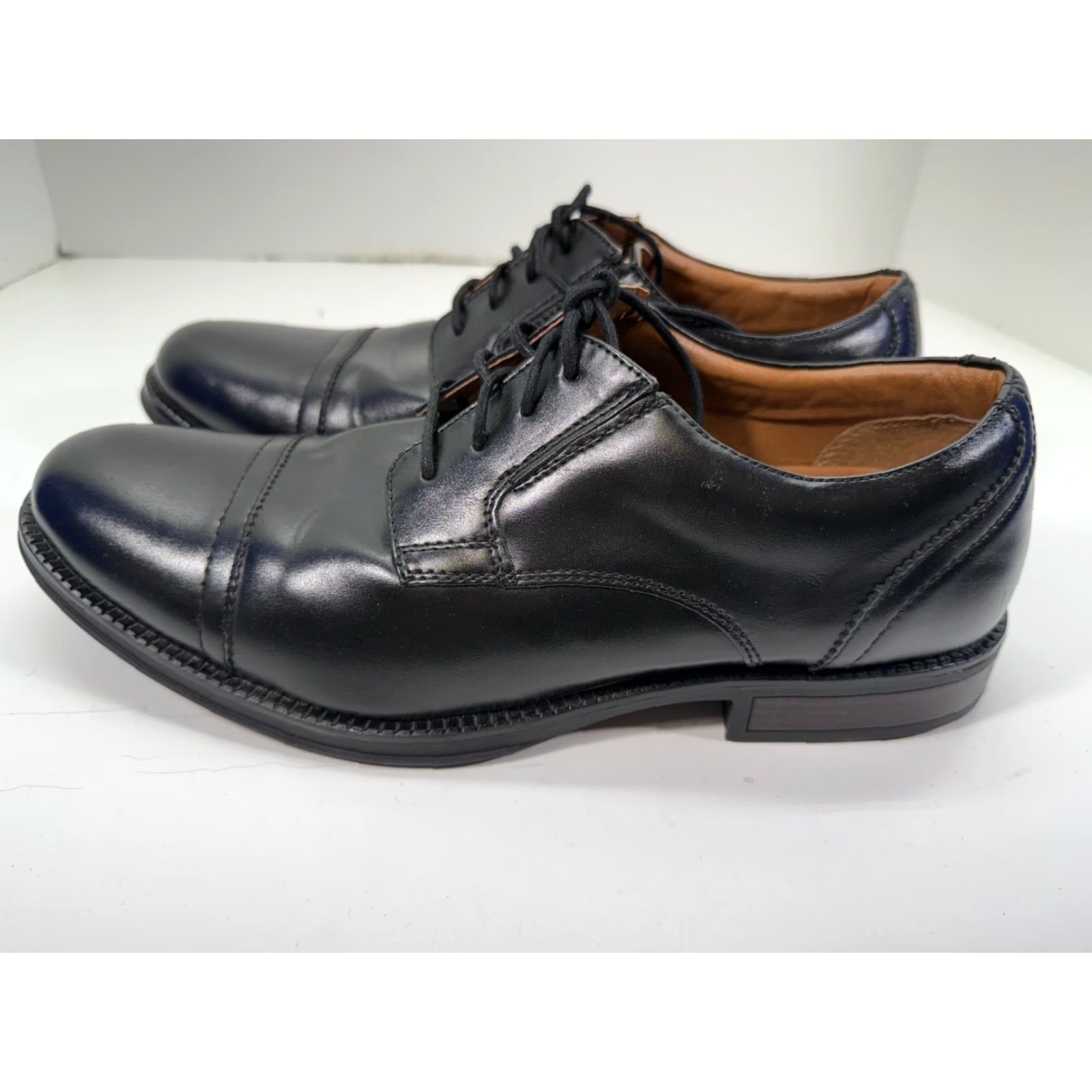 Dockers Dockers Garfield Cap Toe Oxford Dress Shoes Mens 11M Black Lace-Up Brogue Size ONE SIZE - 6 Thumbnail