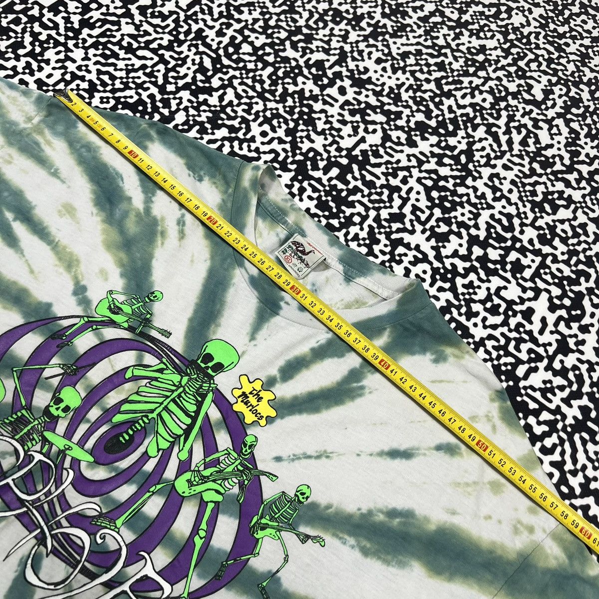 Band Tees Vintage Y2K The Murlocs Loopholes Tie Dye Band Rock T-shirt Size US XL / EU 56 / 4 - 13 Thumbnail