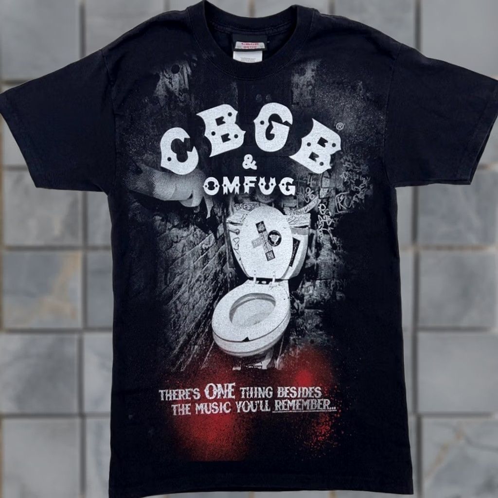 Hanes CBGB OMFUG TOILET T-Shirt XS Black Y2K punk rock club metal new york city Mens Size US XS / EU 42 / 0 - 1 Thumbnail