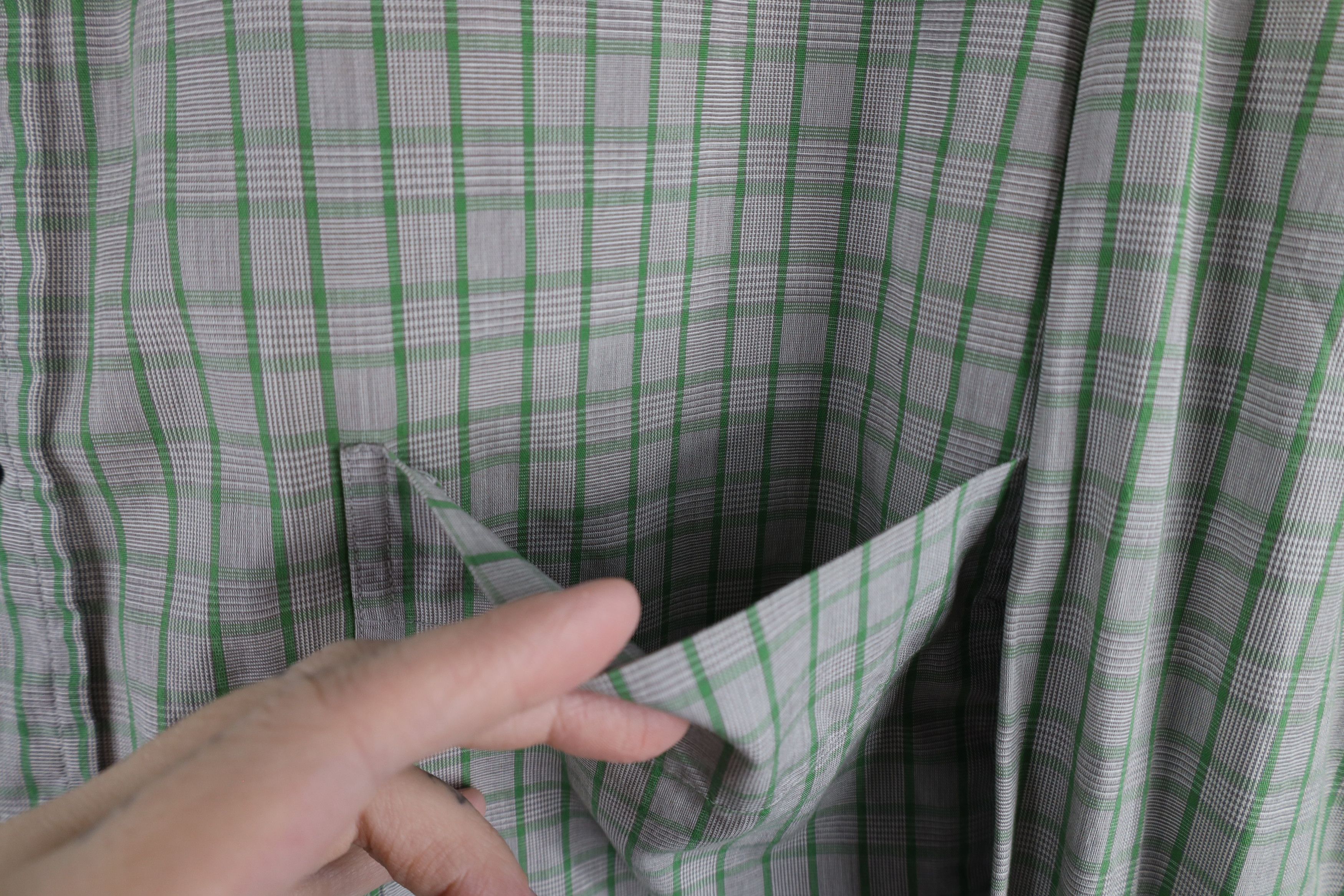 Gap × Vintage Vintage 90s Gap Long Sleeve Collared Button Shirt Plaid Size US XL / EU 56 / 4 - 4 Thumbnail
