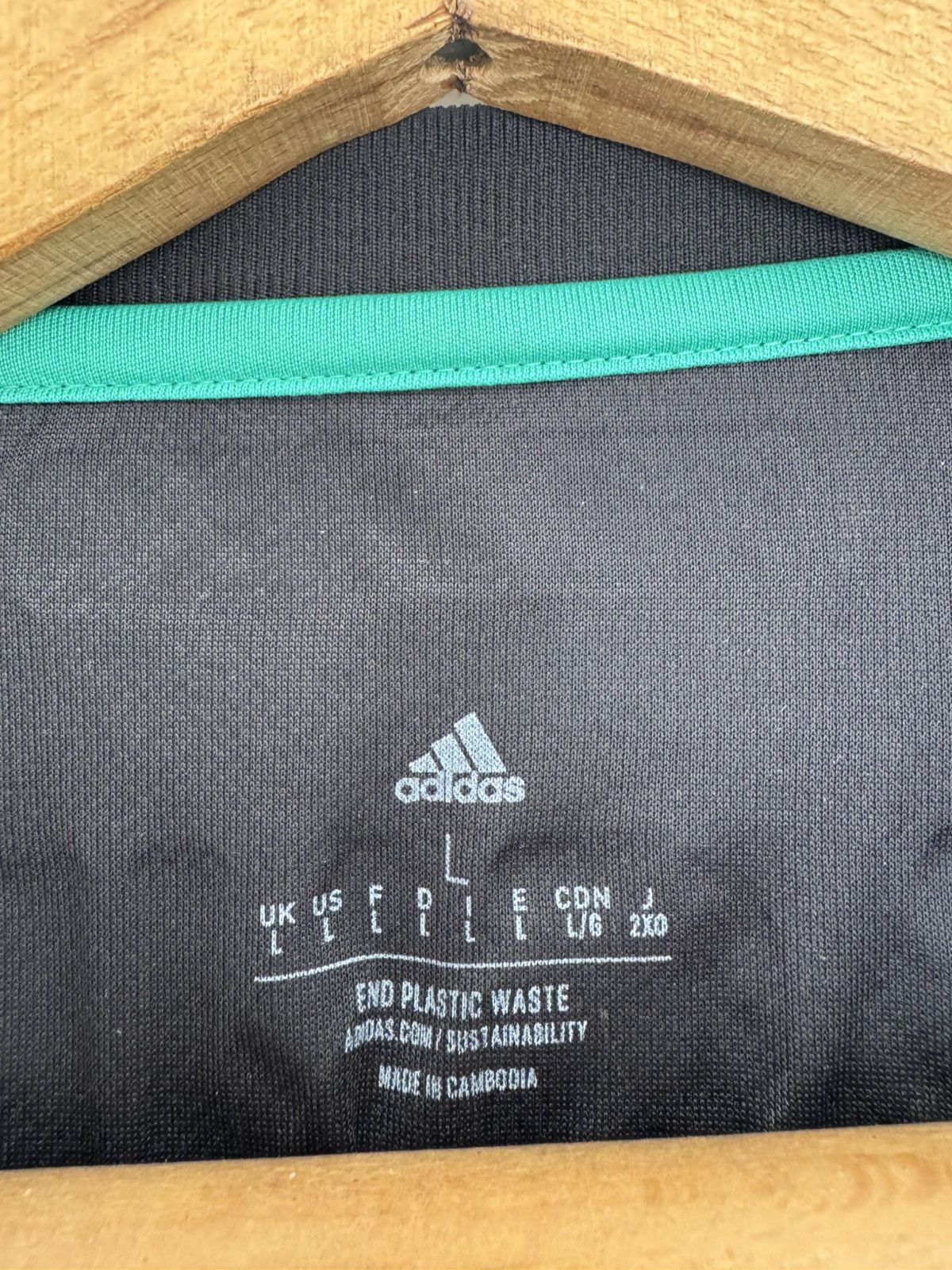 Adidas Celtic Glasgow 2022-2023 Away Soccer Jersey Football Kit Size US L / EU 52-54 / 3 - 13 Thumbnail