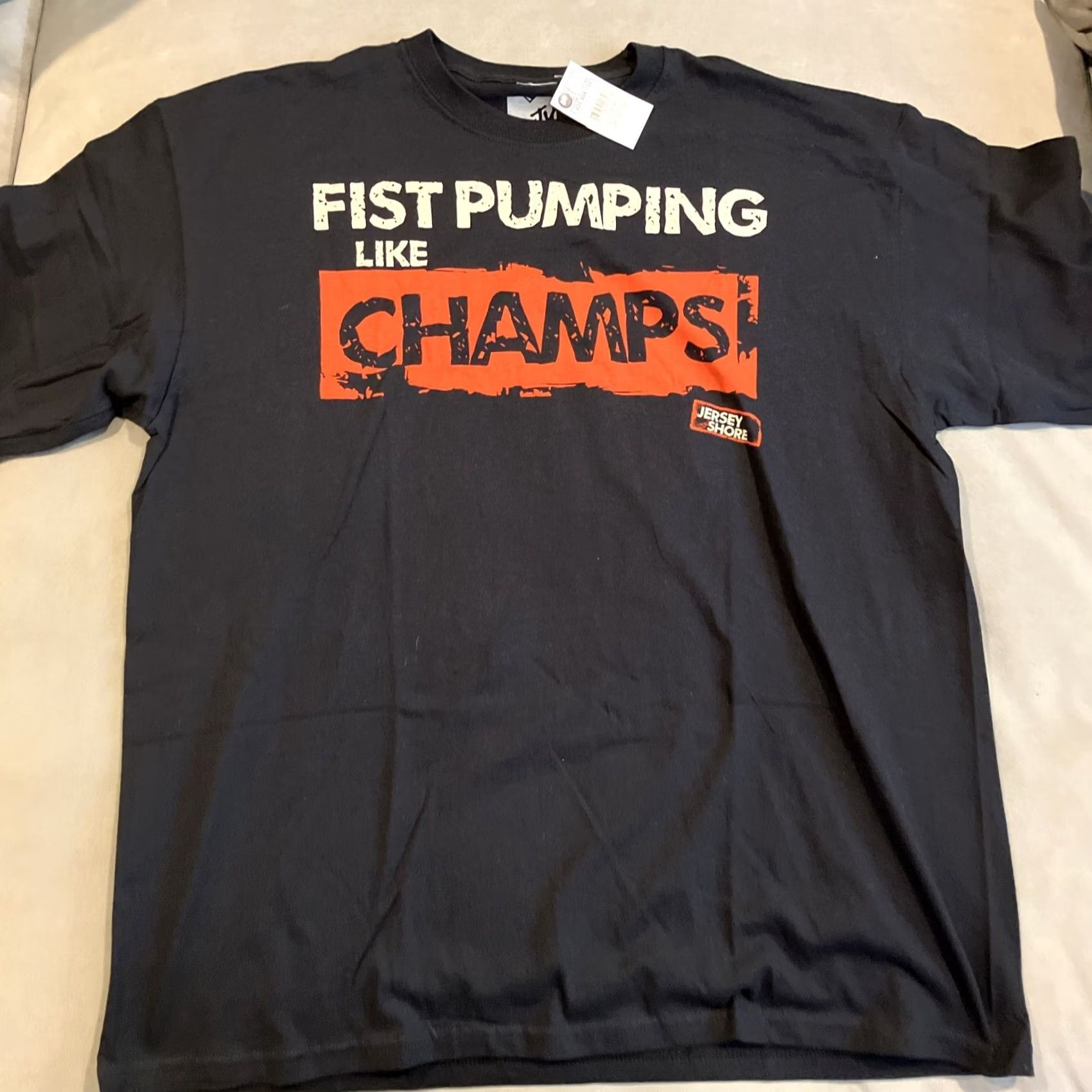 Vintage VINTAGE MTV Jersey Shore T Shirt XL Black 2010 Fist Pumping Like Champs Mens Size US XL / EU 56 / 4 - 2 Thumbnail