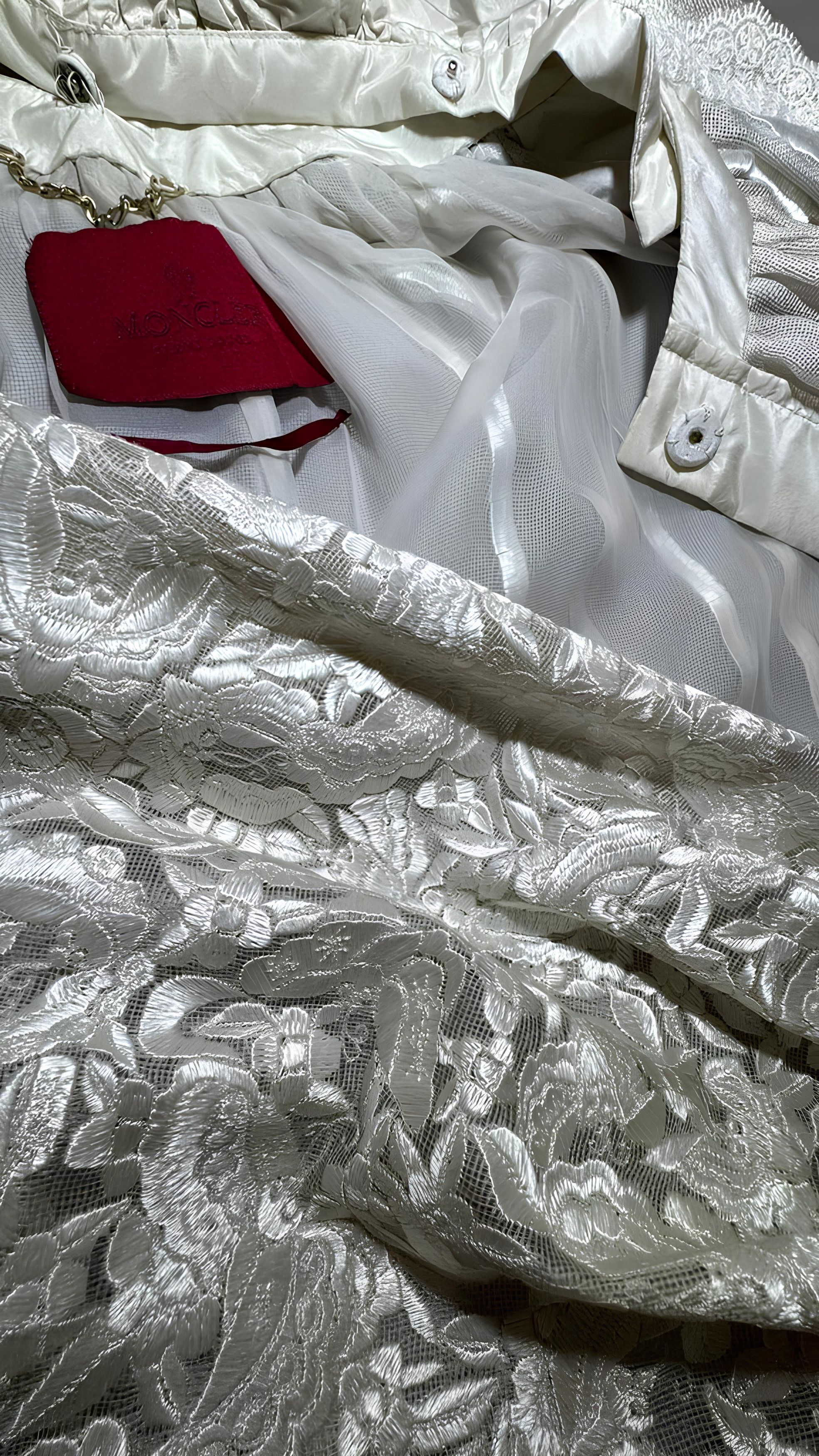 Moncler Moncler Gamme Rouge SS2008 Embroidered Silk Jacket Size M / US 6-8 / IT 42-44 - 7 Thumbnail