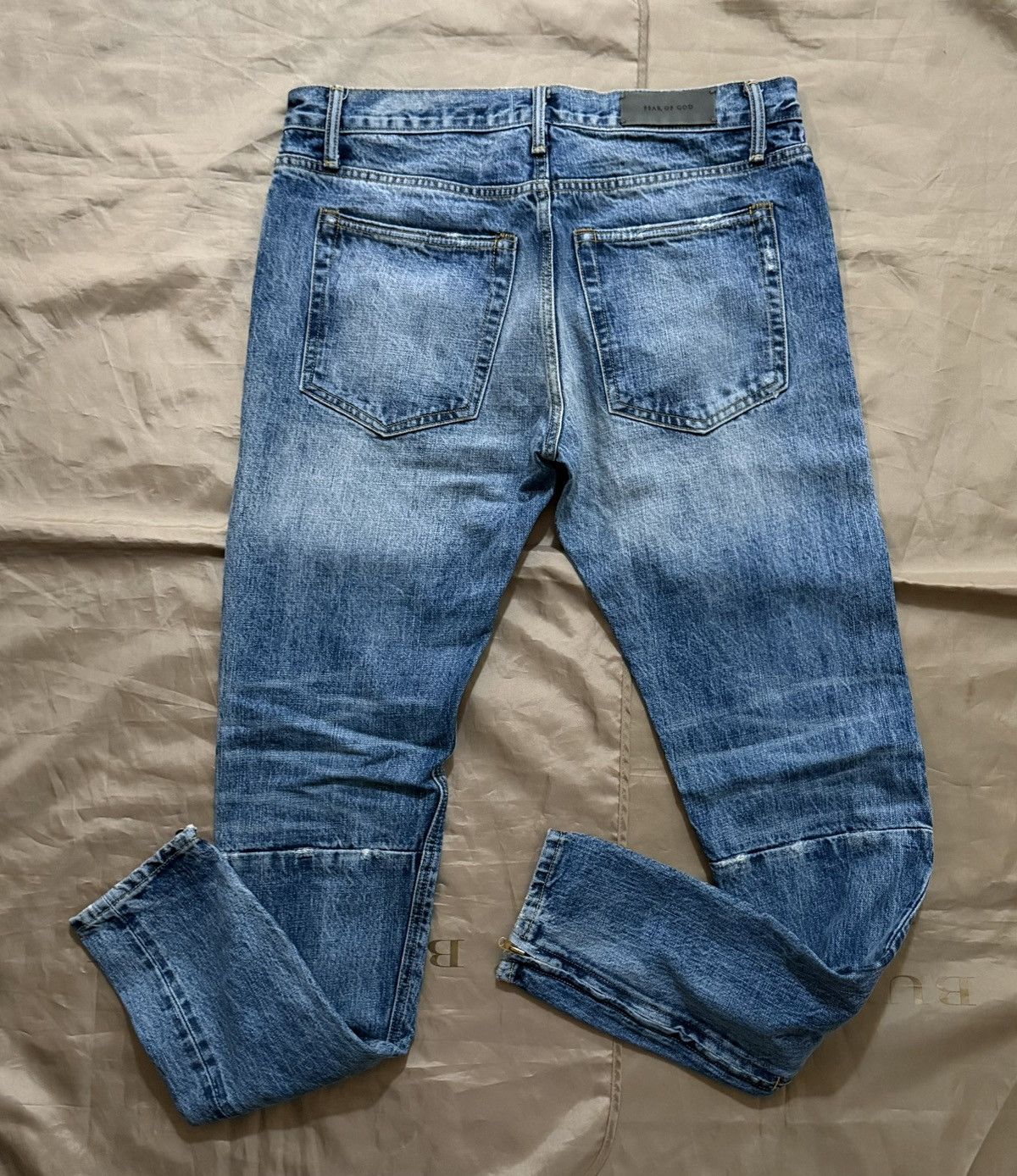 Fear of God Fear Of God 5th Collection Vintage Wash Denim Size 34 Size US 34 / EU 50 - 9 Thumbnail