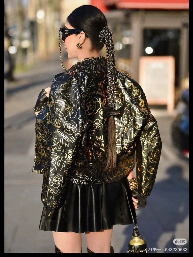 Chanel Chanel Egyptian series black gold graffiti leather jacket Size XS / US 0-2 / IT 36-38 - 7 Thumbnail